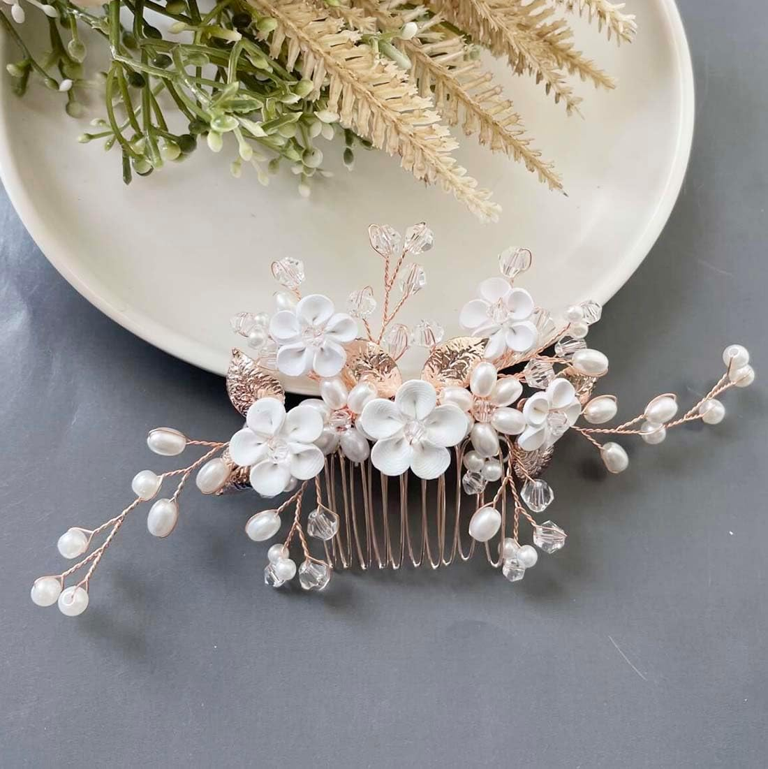 Resweky Bride Wedding Flower Hair Comb Pearl Bridal Hair Side Comb Pieces Bridal Hair Accessories for Women and Girls (Rose Gold)