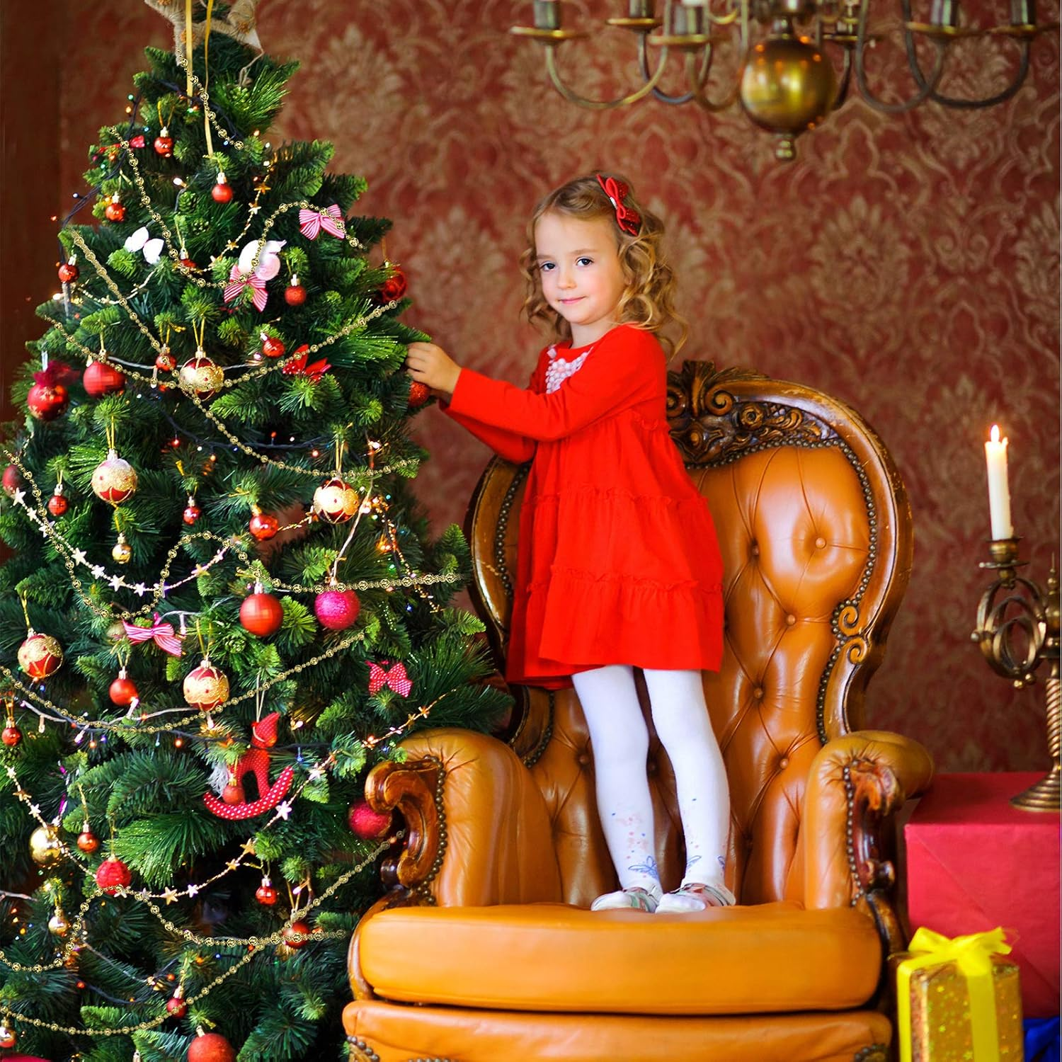 WILLBOND 32.8 Feet Christmas Tree Beads Beaded Garland Strand Plastic Pearls Beads Garland Crystal Bead Roll for Christmas and Holiday Decorations (Gold) image number 4