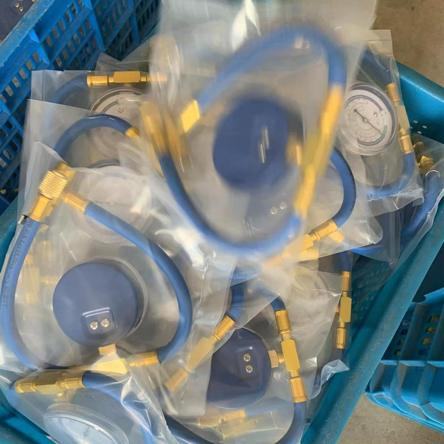 1 Pc Freon Charger for Car - Ac Manifold Gauge Set, Air Conditioner Refrigerant Tool | Recharge Hose with Pressure Gauge, Ac Refrigerant Charge Hose Kit for Car Ac Air Conditioning Refrigerant image number 5