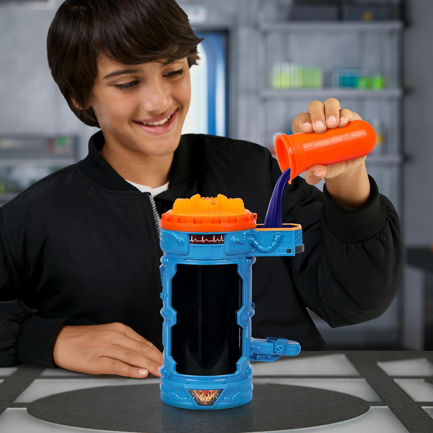 Mrbeast Lab Hyper Fusion Mutators - the Fire Panther, Experiment & Create, Add Mutation Fluid, Press the Fingerprint Scanner & Reveal the Panther, over 20 Points of Articulation, Collect All 3 image number 6