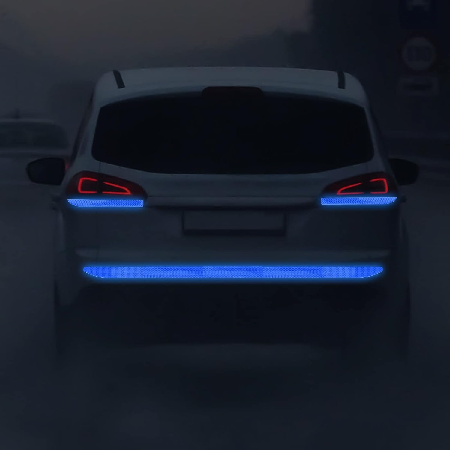 Frienda 7 Pcs Auto Strong Reflective Stickers Includes Car Bumper Reflective Stickers Car Trunk Mirror Decals Night Visibility Waterproof Self Adhesive Decals for Safety(Blue)