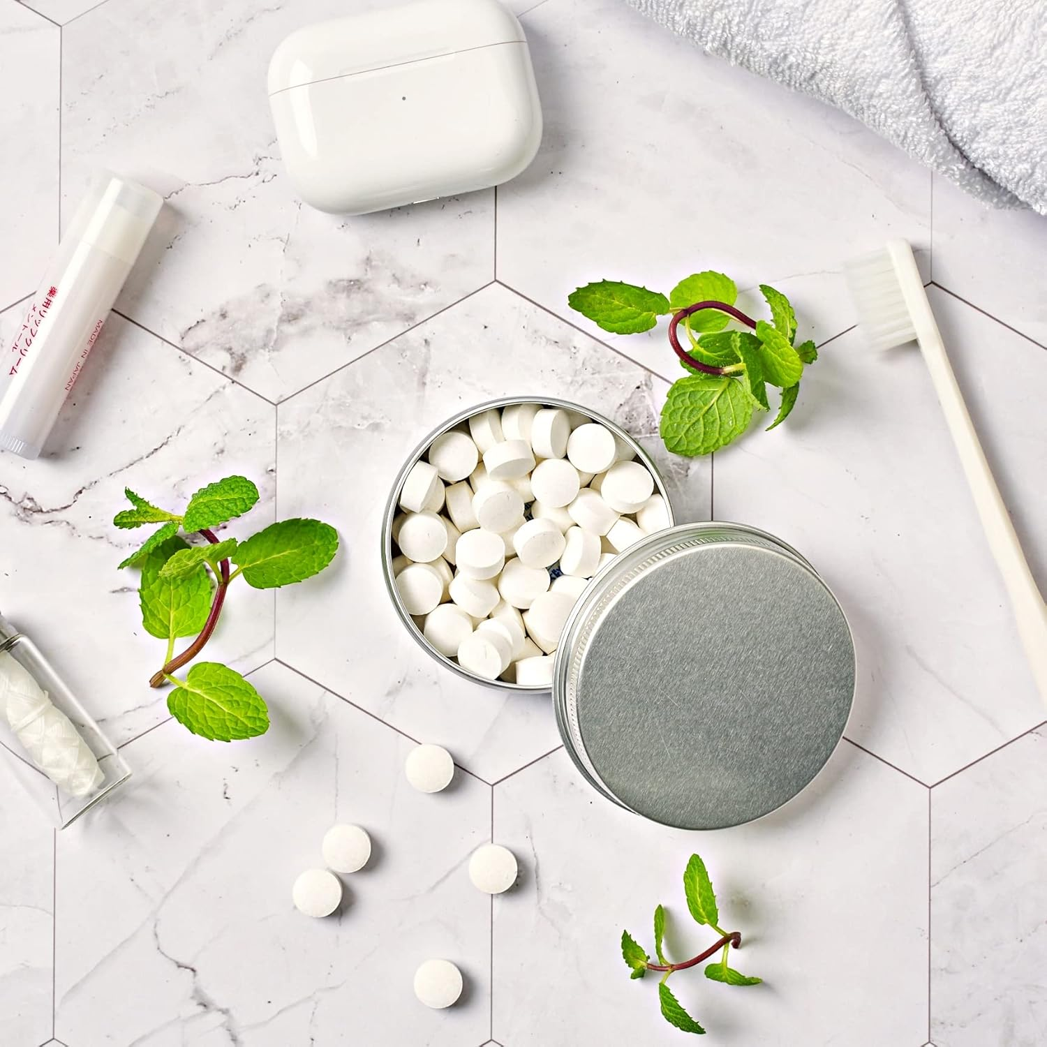 SIMPLUT Toothpaste Tablet &ndash; 60 Flavored Toothpaste Tabs &ndash; Mouthwash Tablets Ideal for Camping and Travel &ndash; Keep Your Breath Fresh on the Go (Peppermint) image number 3