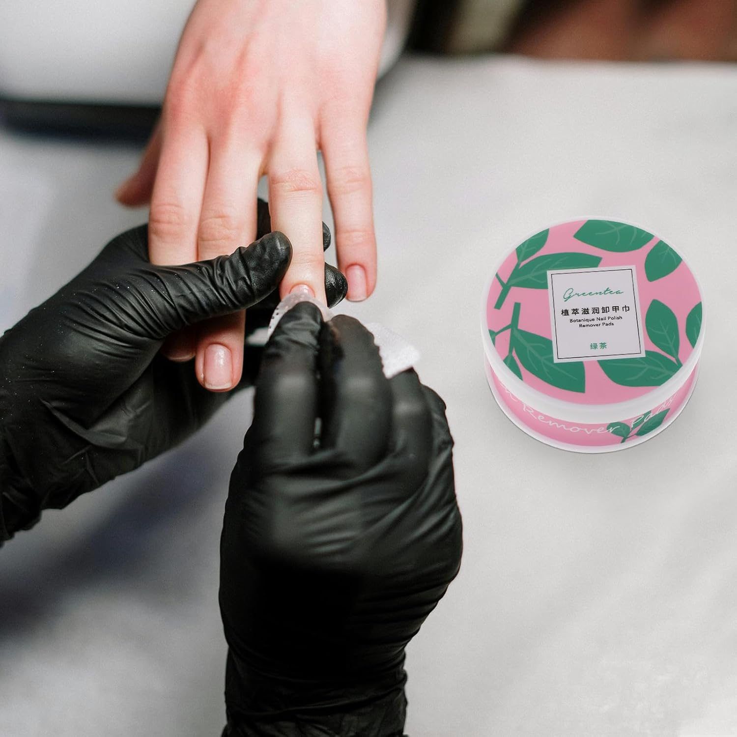 HAMPPLIES Gel Nail Polish Remover Pads 48Pcs with Green Tea Scent, Disposable Nail Polish Remover Wipes for Gentle, Non-Irritating Cuticle Care, Suitable for Travel and Salon Use image number 6