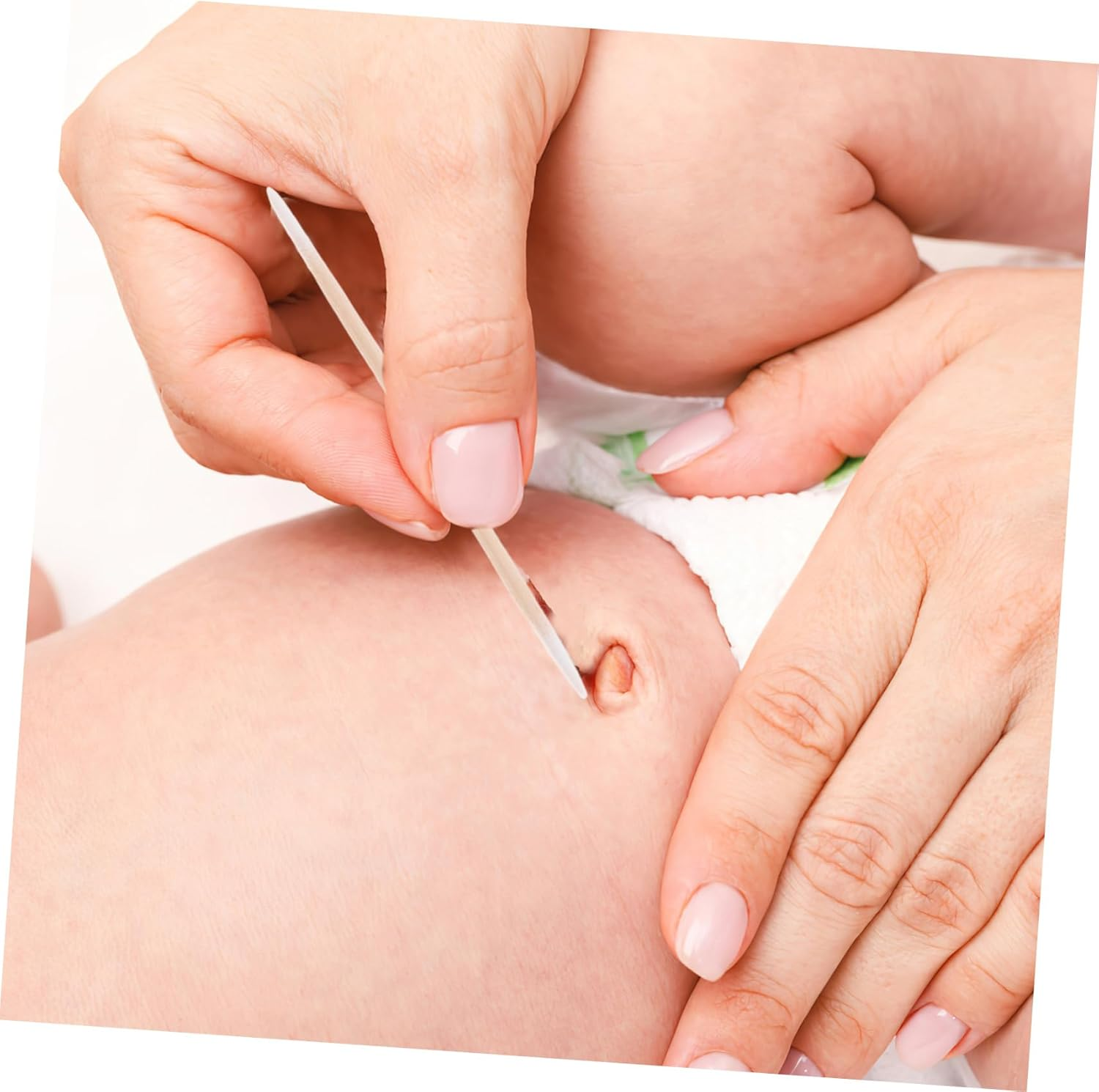 2Pcs Double-Ended Cotton Swabs for Makeup Skincare Precision Cleaning Soft Wooden Handle 100 Pieces per Bag image number 2