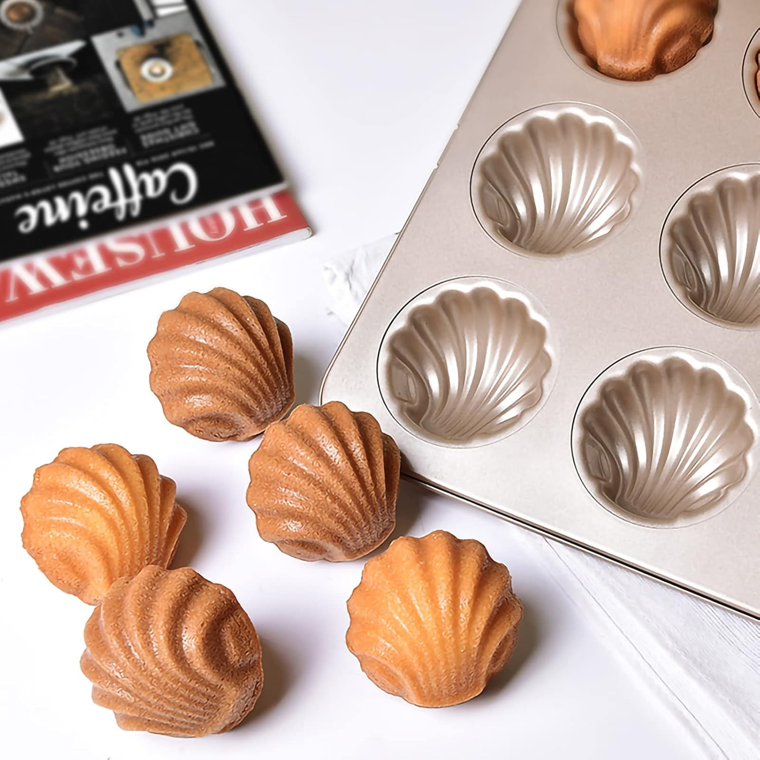 Madeleine Baking Moulds Shell Mould Cake Mould Bear Paws Baking Mould Non-Stick Madeleine Baking Tray Mould French Dessert Baking Mould Made of Carbon Steel 9 Cavities for Muffins Brownies Bread image number 4