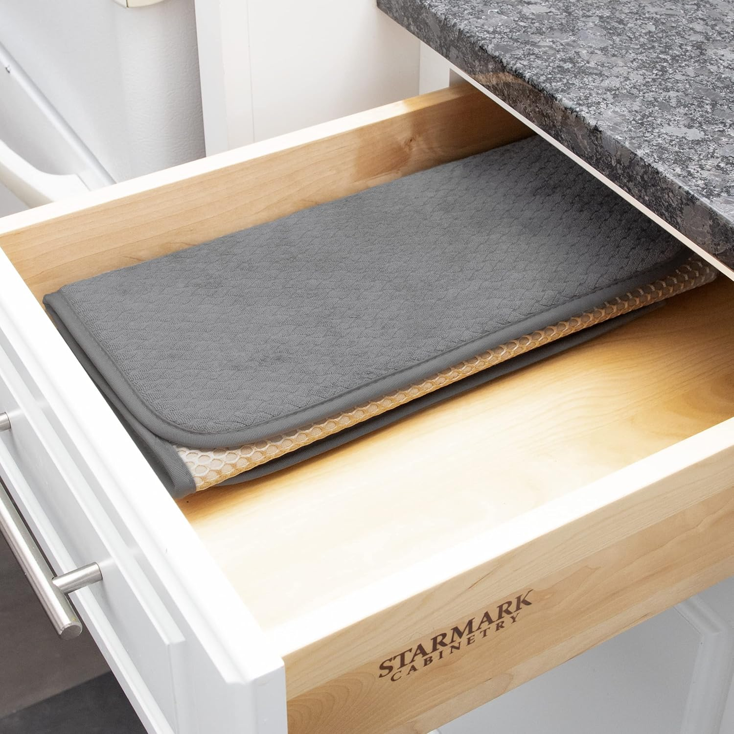 All-Clad Textiles Reversible Fast-Drying Mat, Pewter, 1 Pack - Chili image number 2