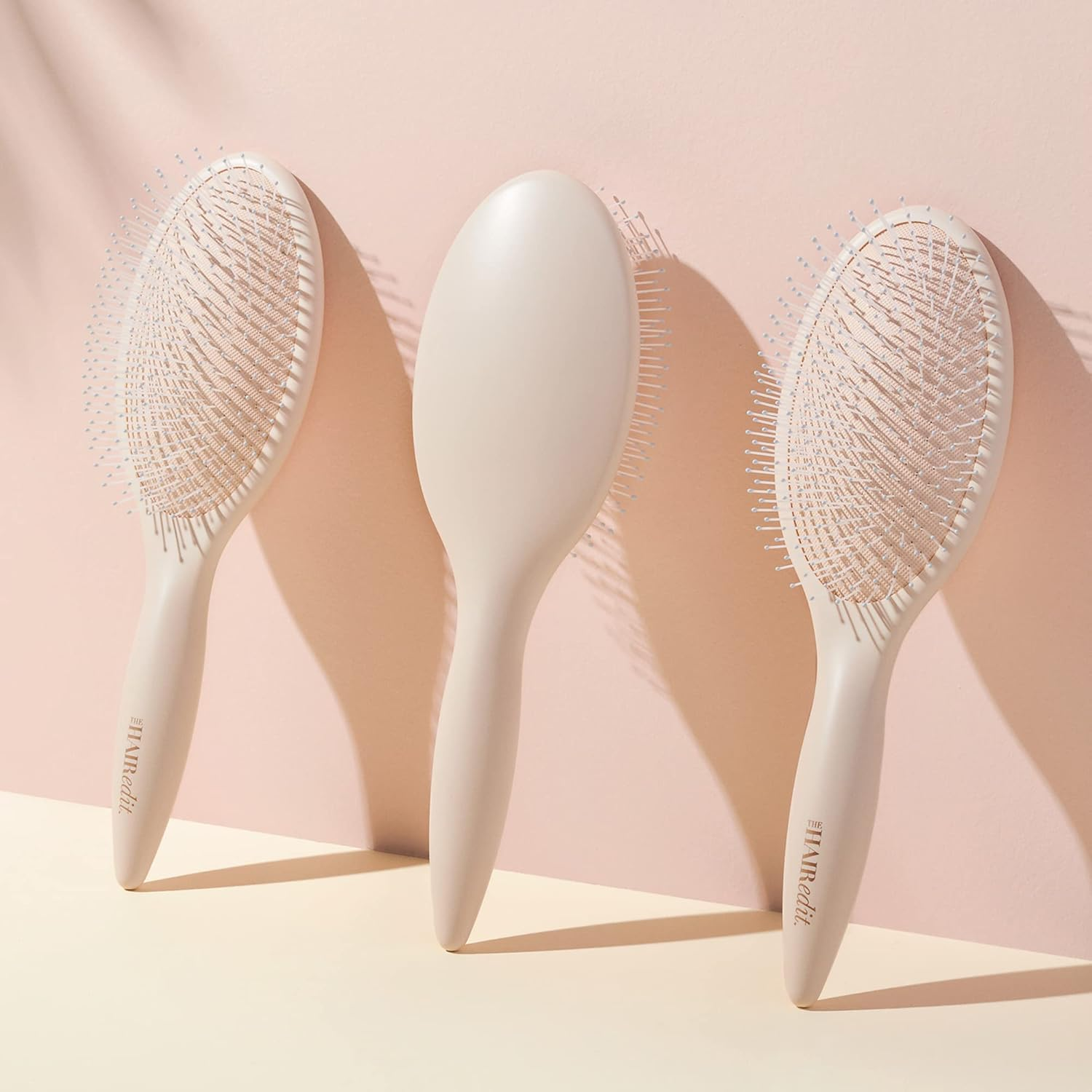 The Hair Edit Cream Smooth & Polish Detangling Hair Brush - Gold image number 5