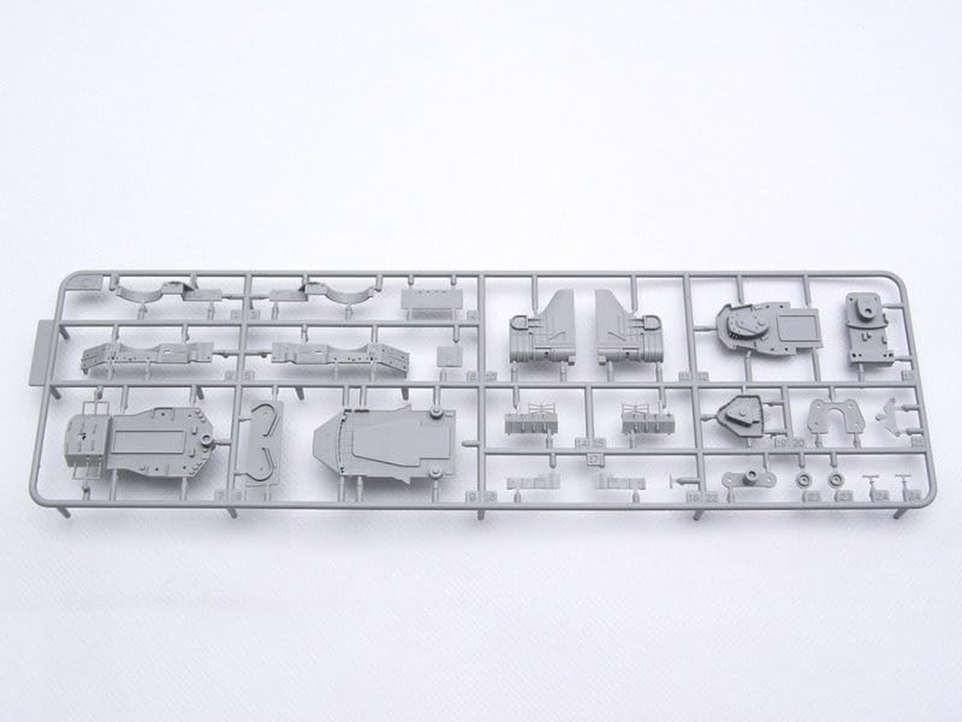 Trumpeter 1/700 Germany Battleship Bismarck 1941 Plastic Model Kit image number 3
