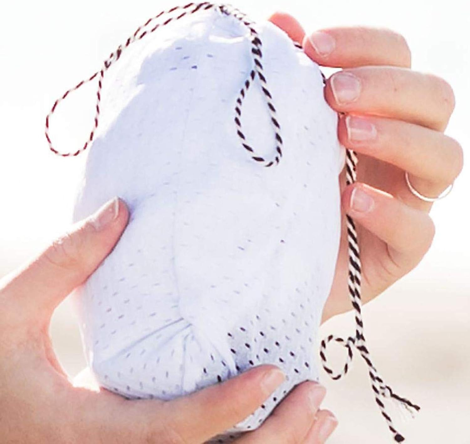 Minimonkey - Baby Carrier Mini Sling Green for Newborns from Birth (0-2 Years) up to 15 Kg - Ergonomic Waterproof Summer Carrier on the Stomach - Carry in M Position - System image number 3