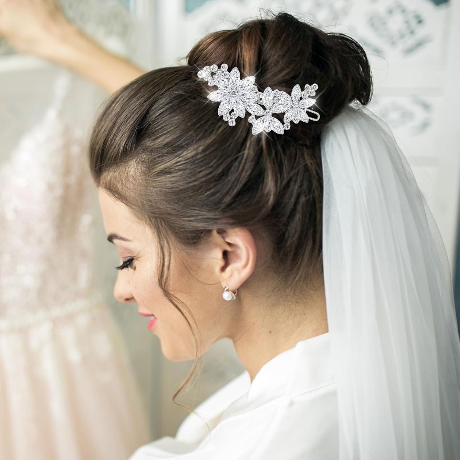 Ouligay 2 Pcs Rhinestone Hair Clips,Silver Crystal Barrettes for Women,Fancy Hair Clips for Women,Hair Accessories for Women Wedding,Decorative Hair Clips for Daily Prom image number 6