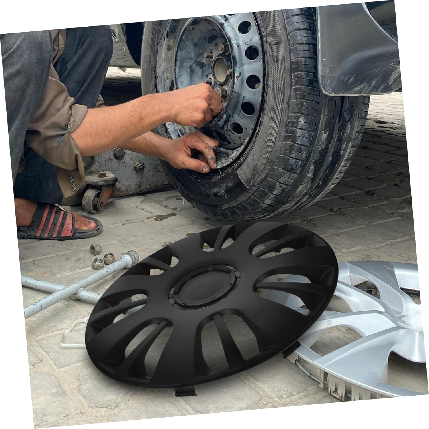 GRIRIW Wheel Rim Covers Decorative Hubcaps for Car Accessories Automotive Hub Covers Hubcaps image number 3