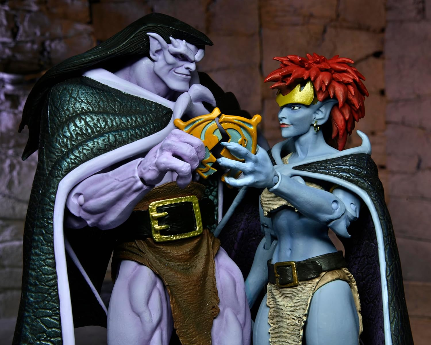 NECA Collectible 2-Pack Gargoyles: Vows Ultimate 7" Scale Action Figures - Goliath and Demona image number 3