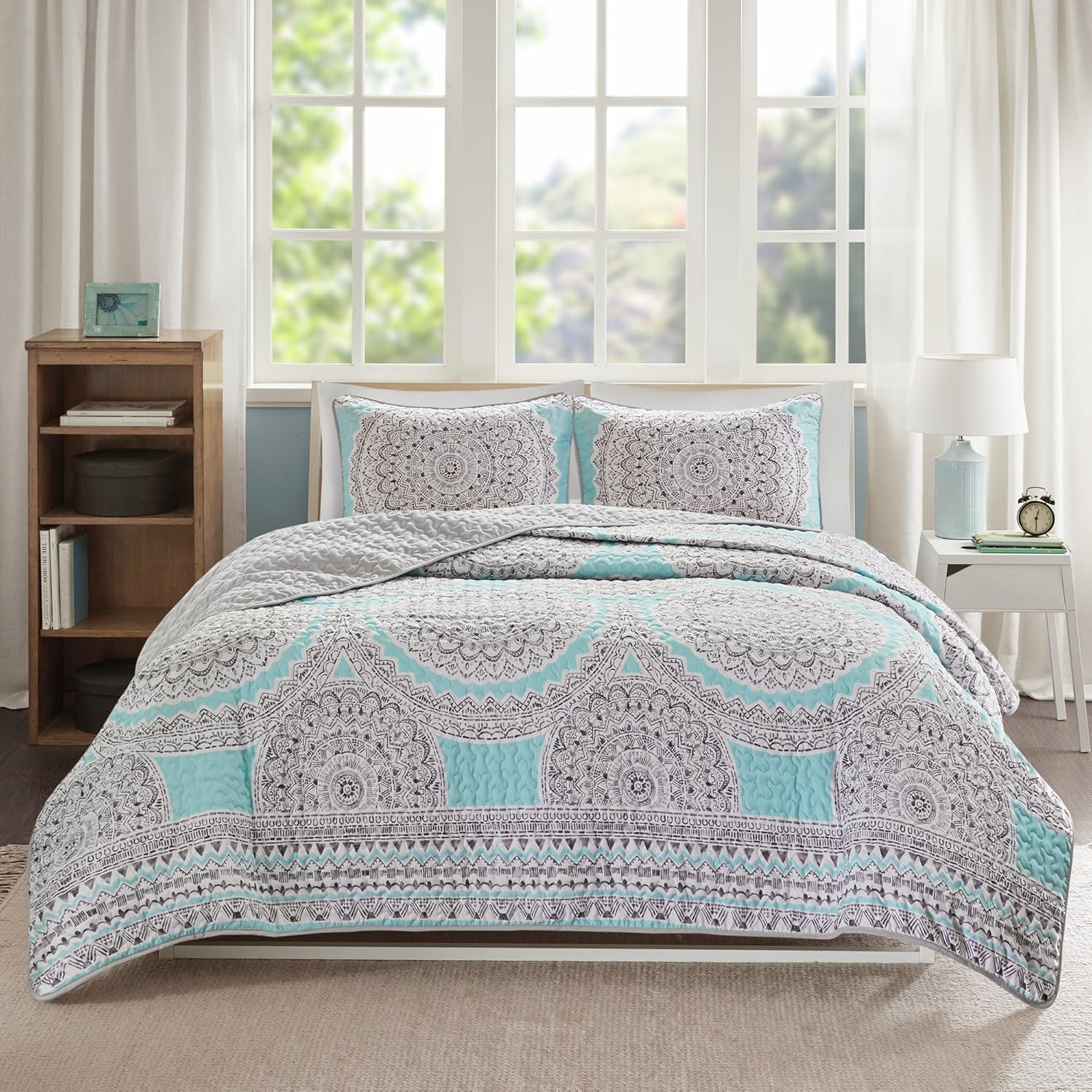 Comfort Spaces Reversible Quilt Set - Vermicelli Stitching Bohemian Design, All Season, Lightweight, Coverlet Bedspread Bedding, Shams, Full/Queen(90"X90") Adele Aqua Medallion 3 Piece