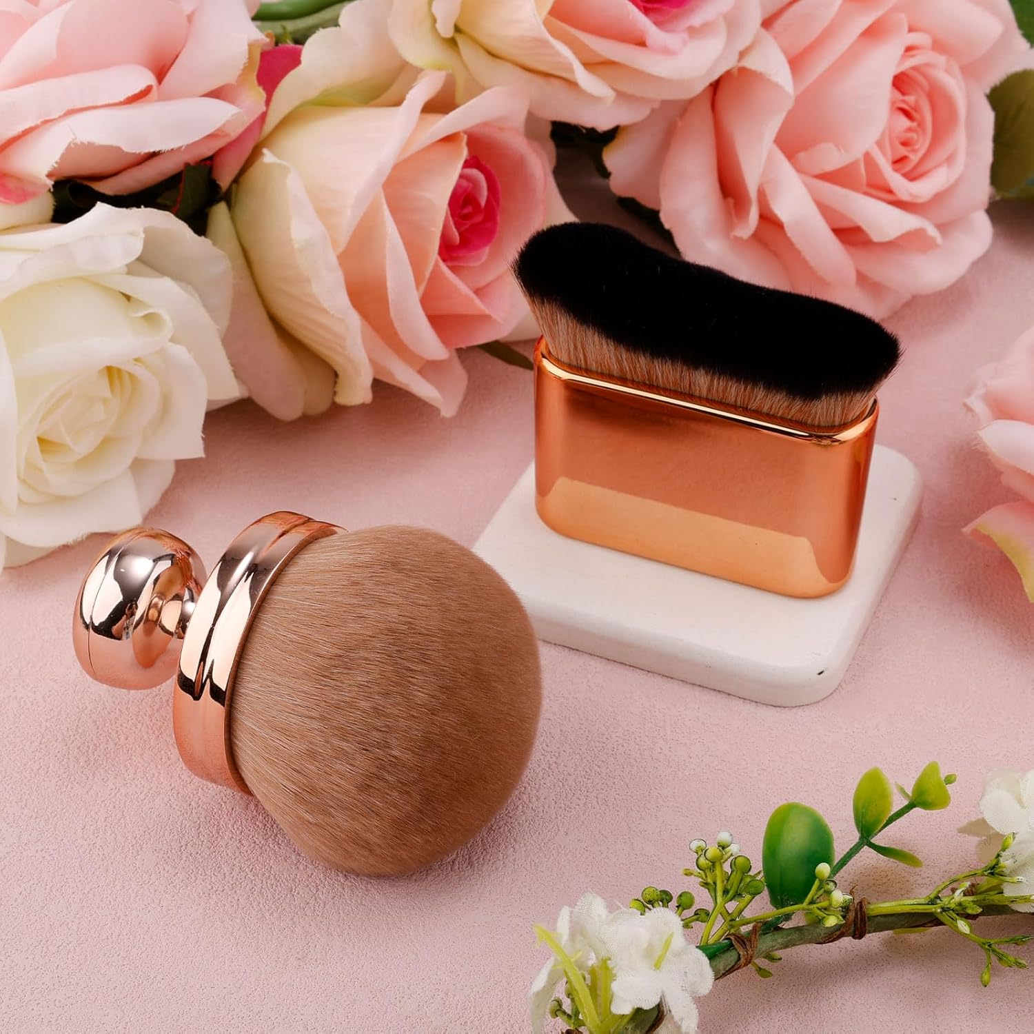 2Pcs Extra Large Self Tanning Brush, Self Tanner Applicator Foundation Makeup Brushes Spray Tan Blending Brush Oval Body Brush Makeup for Blusher Legs Arms Face Body (Rose Gold) image number 6