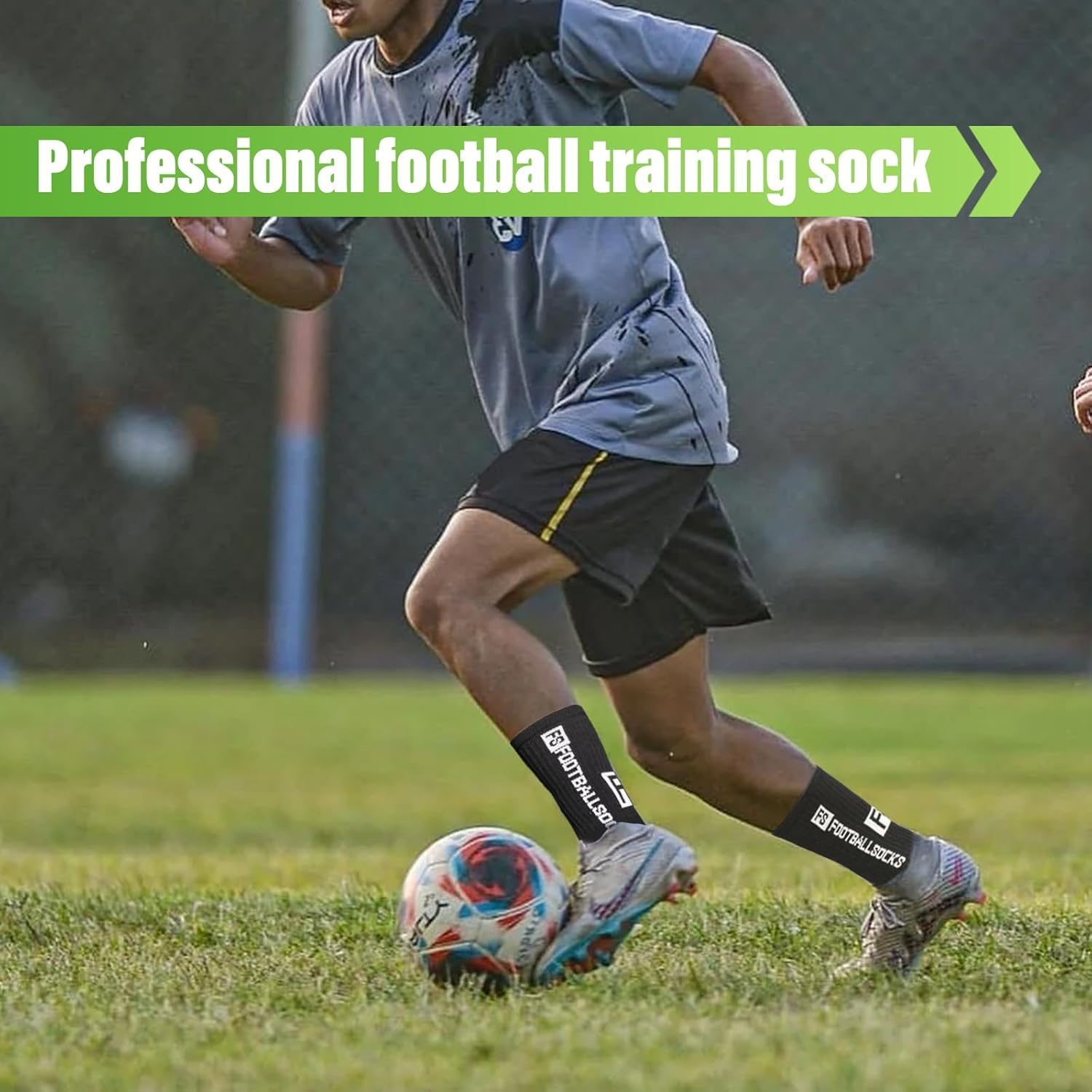 Fiohiros Grip Socks Soccer & Football 3-Pack High-Elastic Anti-Slip Sports Socks with Mesh Ventilation, Grip Socks Men Silicone Suction Pads - White image number 5