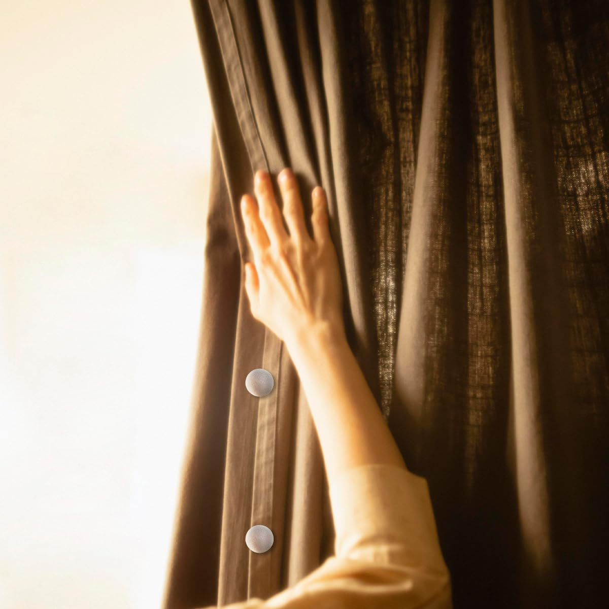 TEAONE Duvet Pins, 16 PCS Duvet Cover Holding Clip for Bed Sheets, Duvet Covers, Cushions, Curtains (2.8 X 3Cm/1.1 X 1.18In)