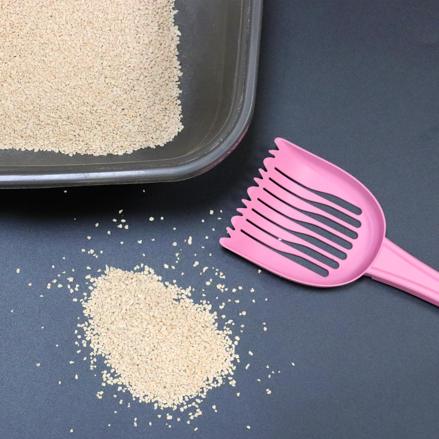 Croci Tofu Clean 10L Te Verde &ndash; Clumping Cat Litter Box Scented with Green Fragrance, Biodegradable in the Toilet, 100% Vegetable, Long-Lasting Odour Proof Sand image number 1