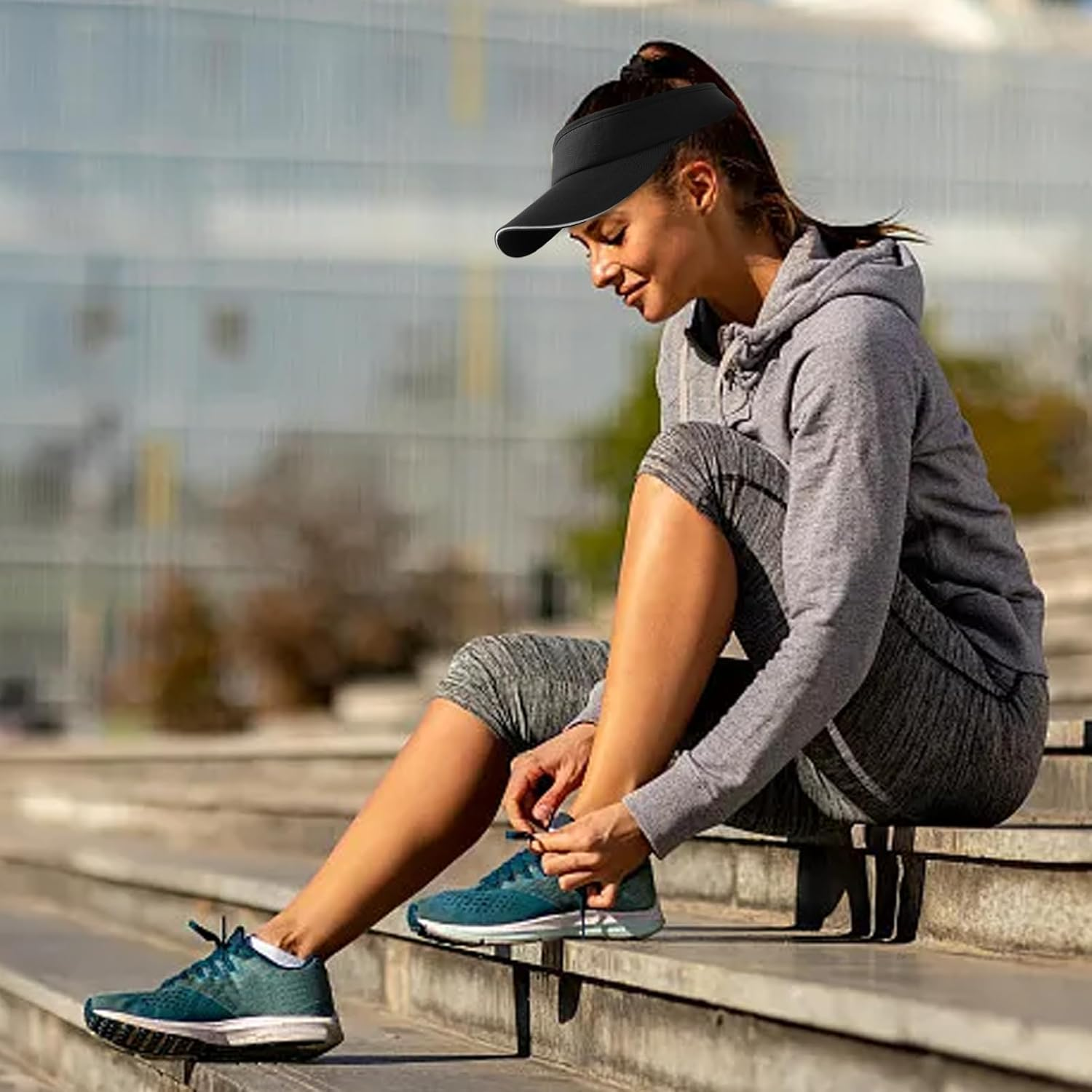 NHTJTHE 2 X Visor Cap, Breathable and Sweat-Absorbing Summer Cap with Sun Visor, Unisex, Adjustable, Outdoor Visor Cap, for Golf, Cycling, Fishing, Tennis, Running (1 Black + 1 White), Black image number 6