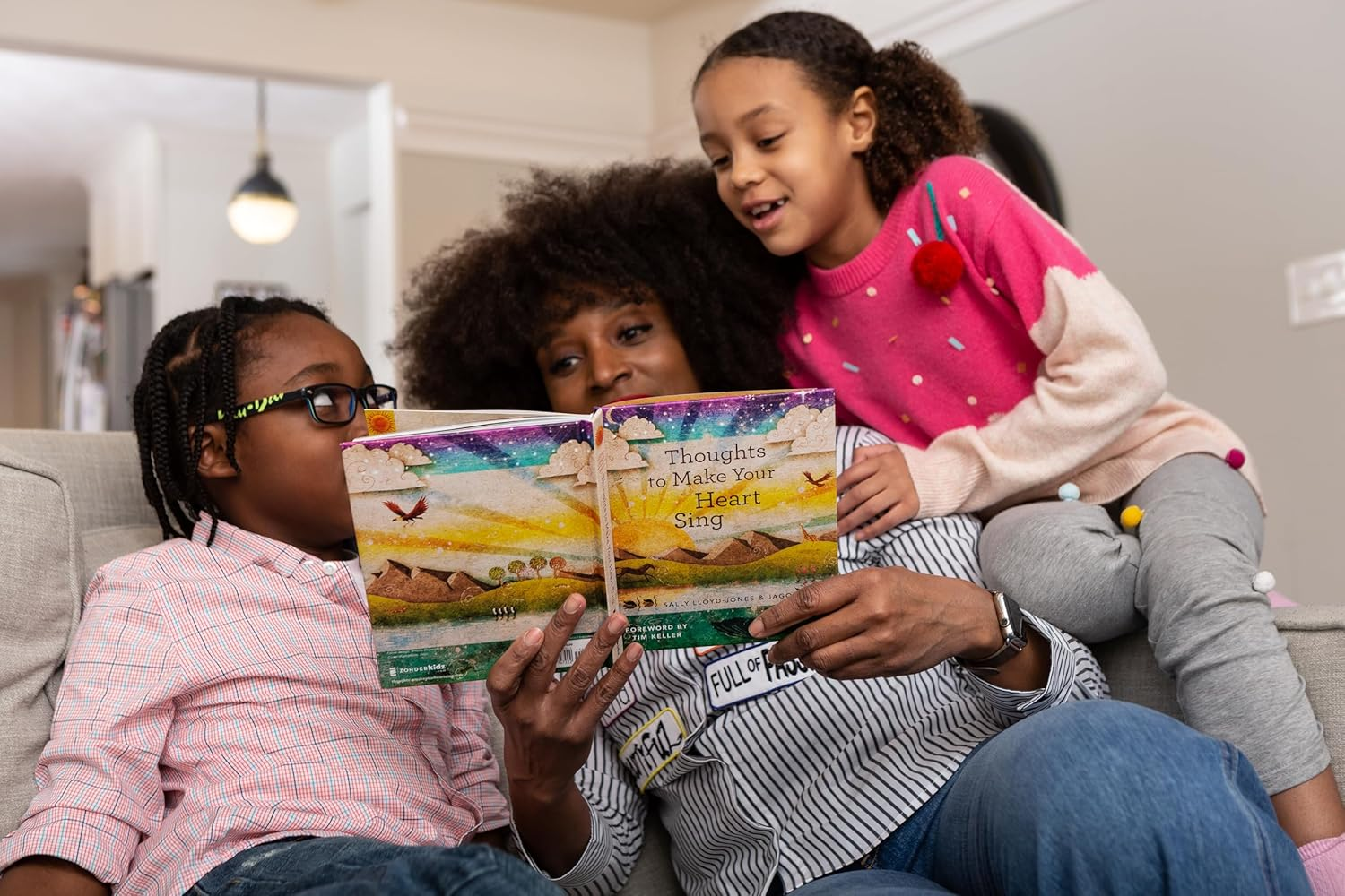 Thoughts to Make Your Heart Sing: 101 Devotions about God'S Great Love for You image number 1