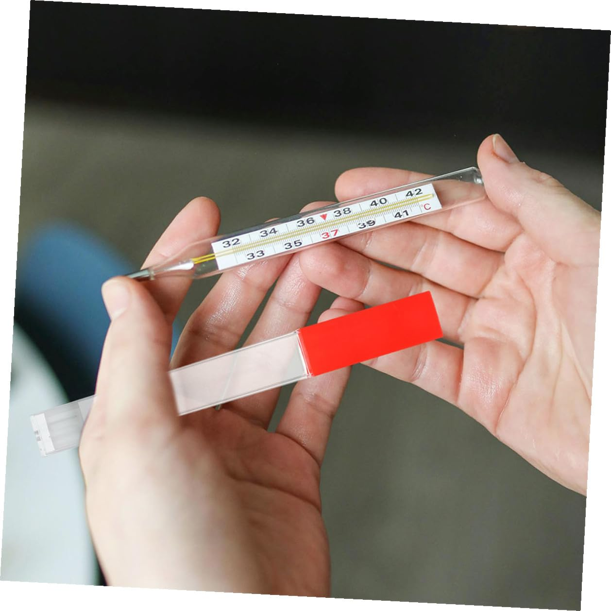 2Pcs Plastic Thermometer Storage Case Protective Holder for Adults under Tongue Thermometer and Needle Tools Plastic Material Easy to Clean Multi-Purpose Protective Tube for Home