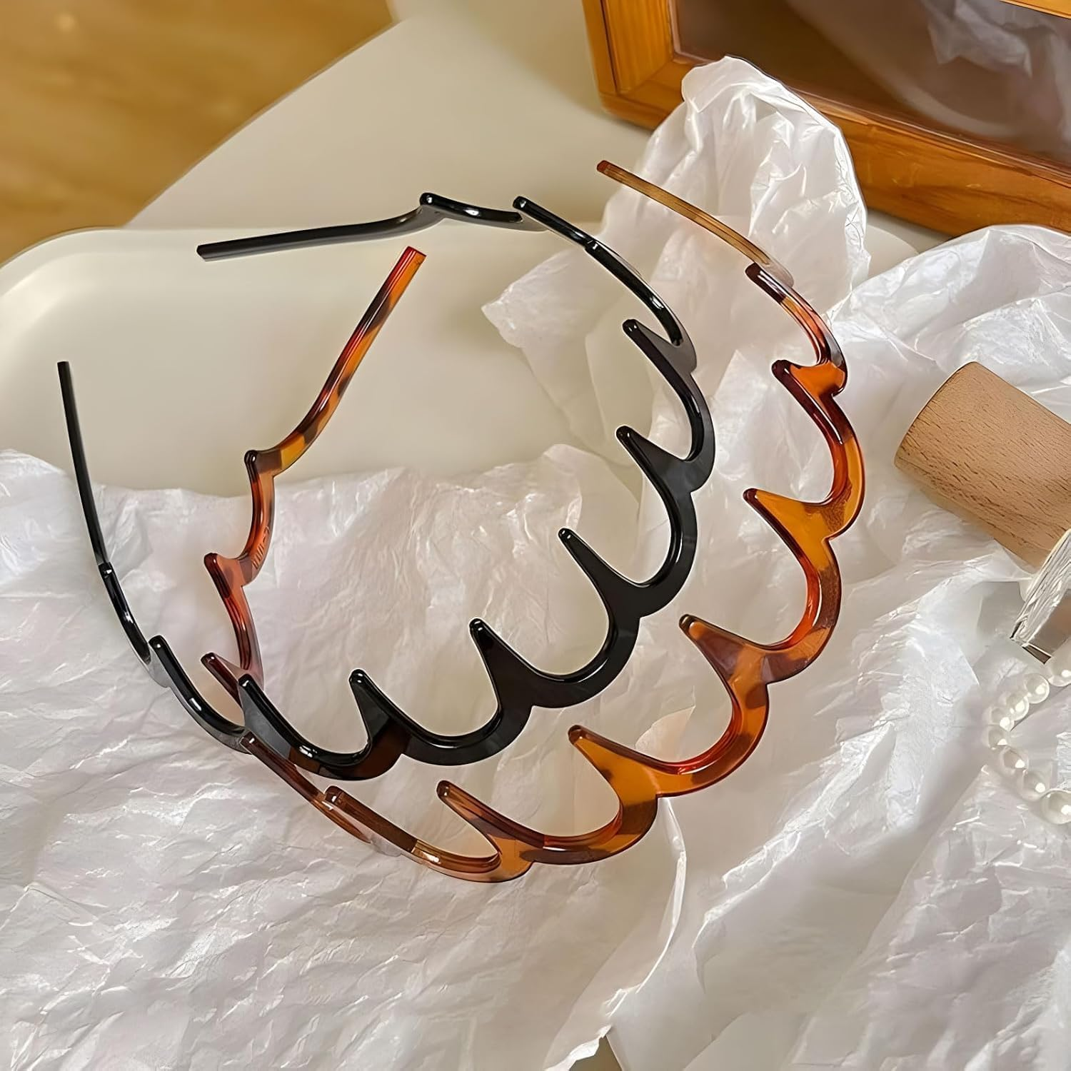 Pack of 2 Zigzag Headband, Shark Tooth Hair Comb, Hard Headbands, Plastic Zigzag Headbands, Wavy Hair Comb Headband for Girls, Women, Men (Leopard Brown and Black) image number 1