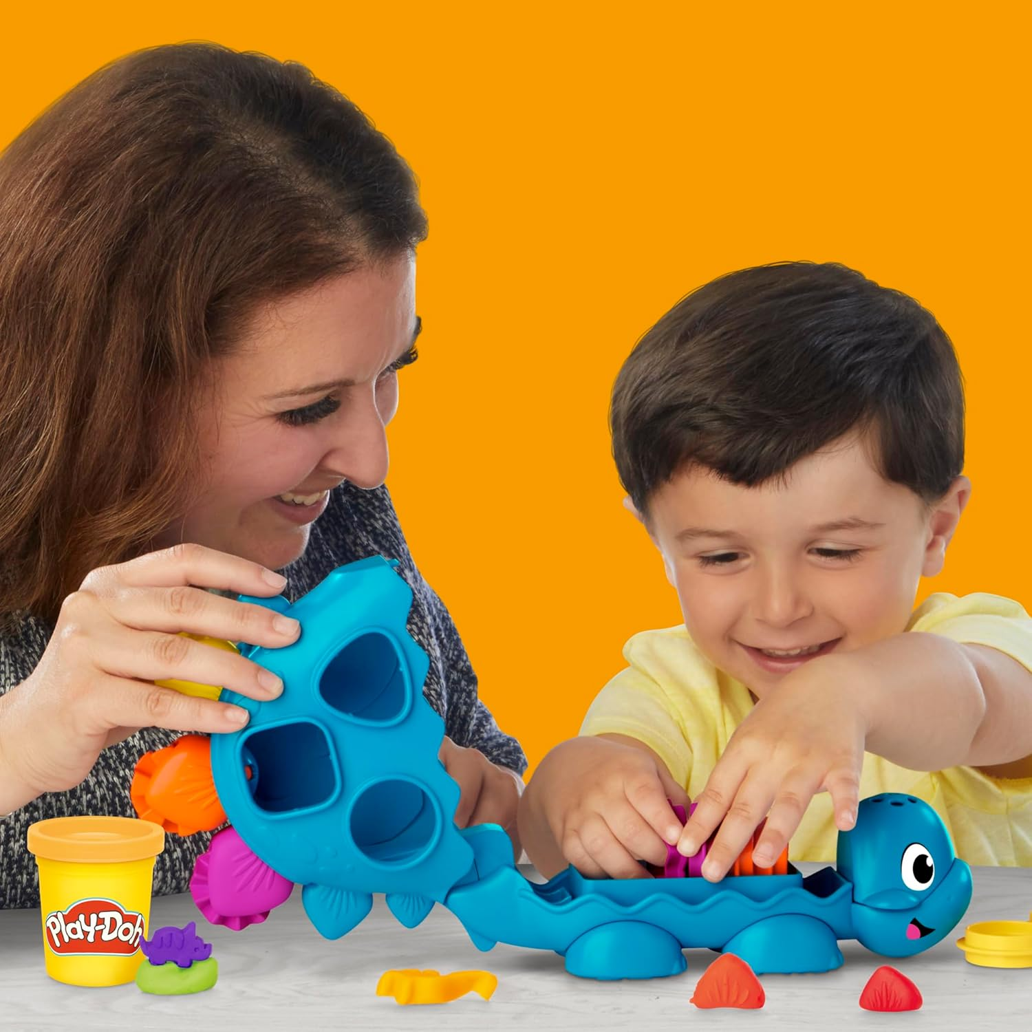 Play-Doh Shapes & Colors Dino Starter Set, Tactile Sensory Play Dinosaur Toys for Kids 2+, 11 Accessories image number 5