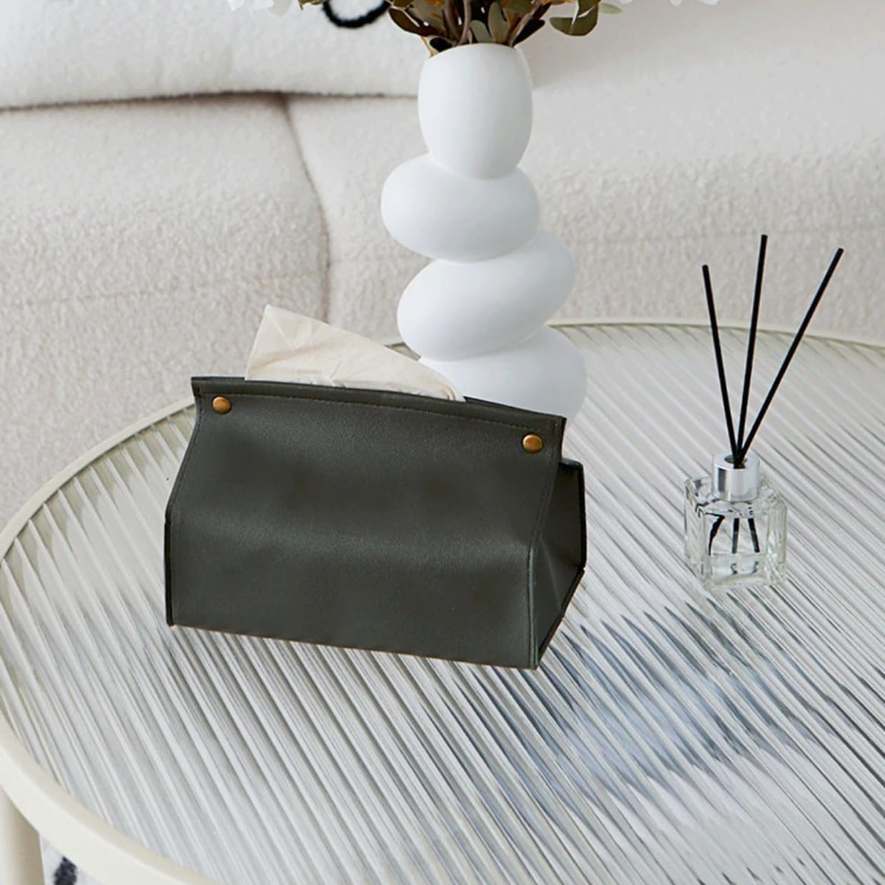 Leather Tissue Box Cover Holder, Refined Modern PU Leather Tissue Box Holder Rectangular Tissue Box Covers for Kleenex, Napkin,Organizer Tissue Holder for Bathroom Car Home Office