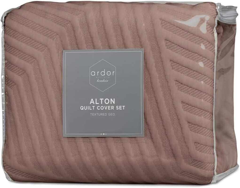 Ardor Boudoir Alton Jacquard Burlwood Quilt Cover Set, Burlwood, King image number 3