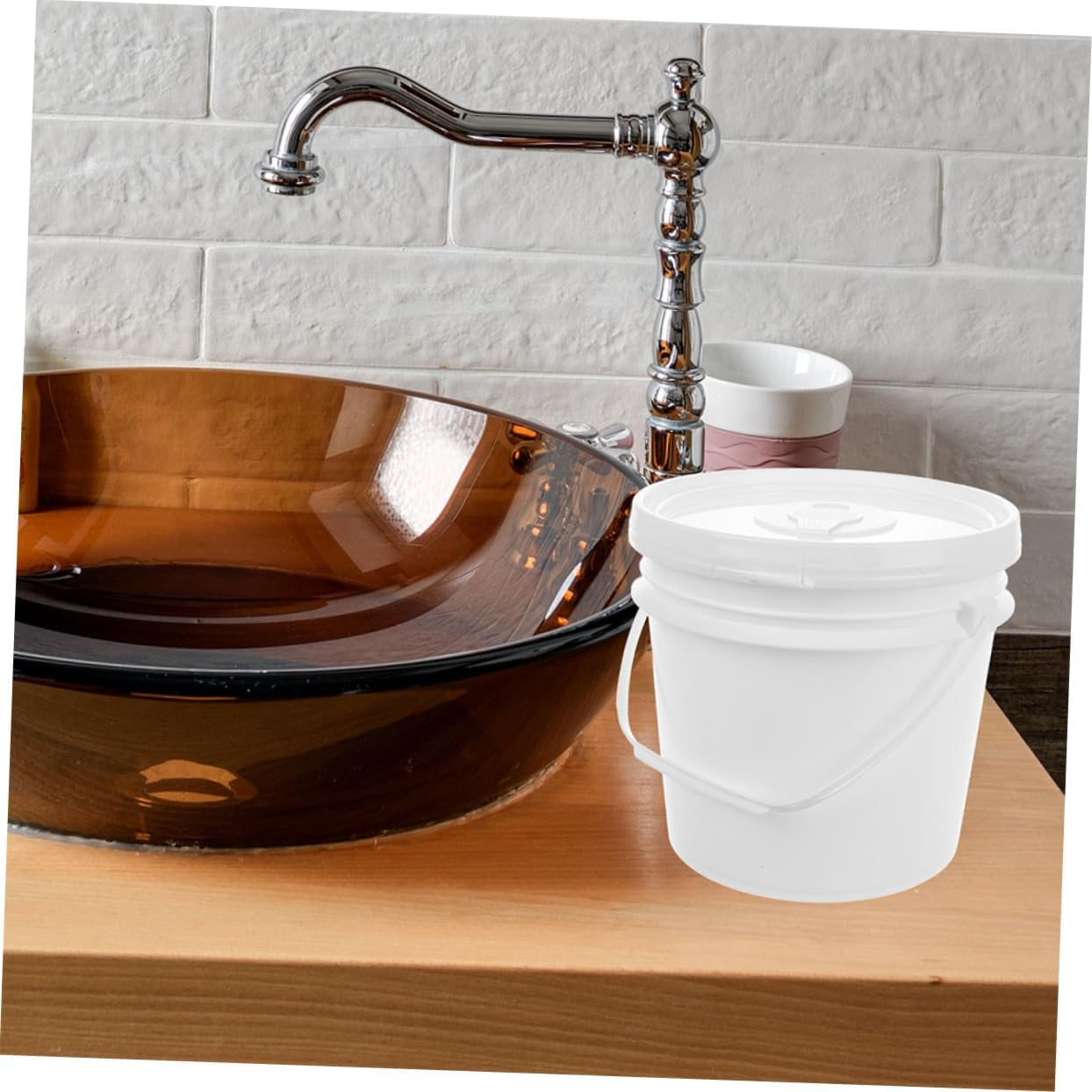 Wet Wipes Bucket Plastic Wipe Dispenser Secure Lid for Bathroom Use Large Capacity Container for Home Travel Convenient Handle Design image number 6