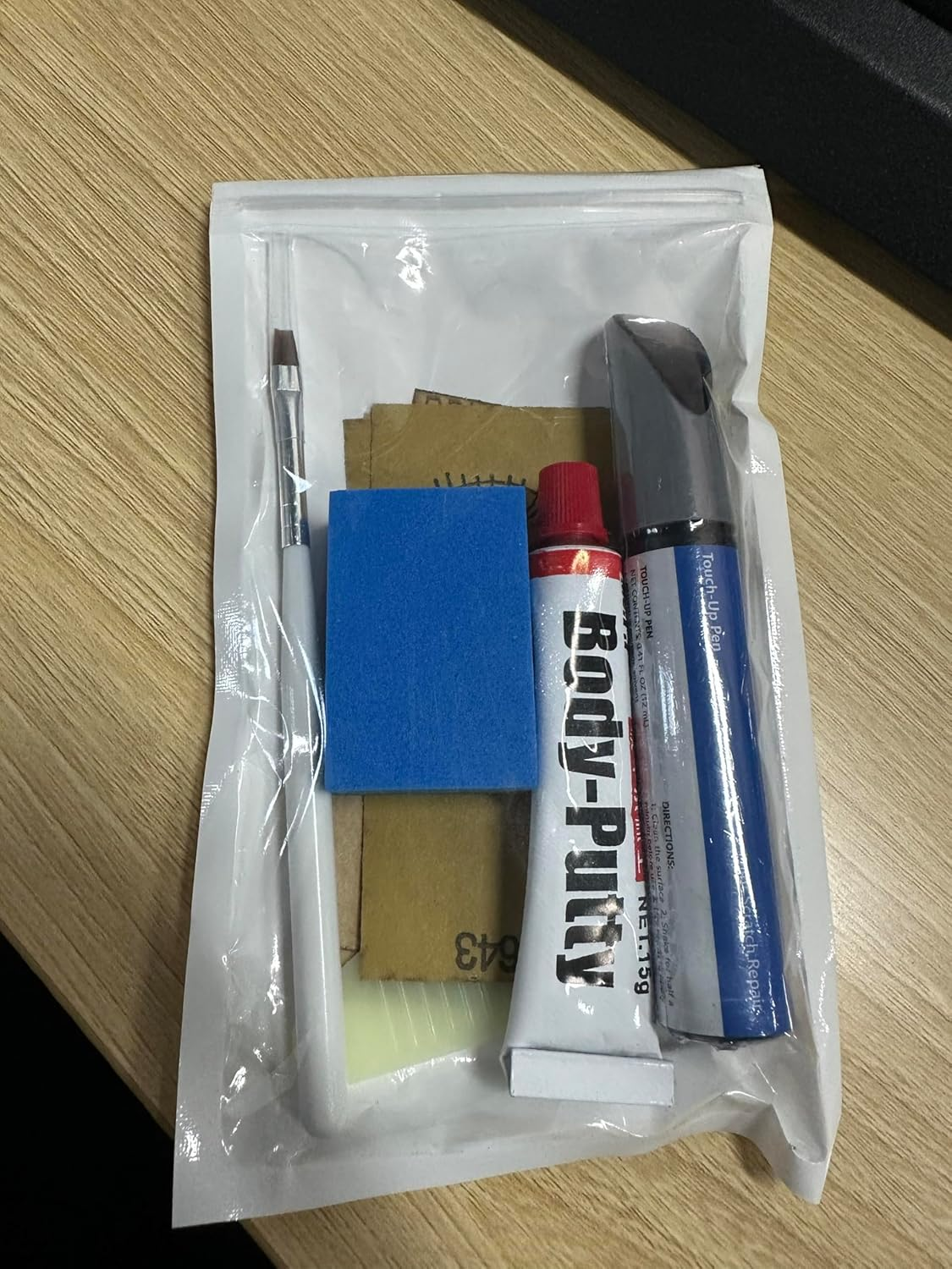 KQM Kaki Lichen/Dusty Grey Metallic Touch up Paint Kit for Dacia Exact Match - Touch up Scratches and Chips image number 6