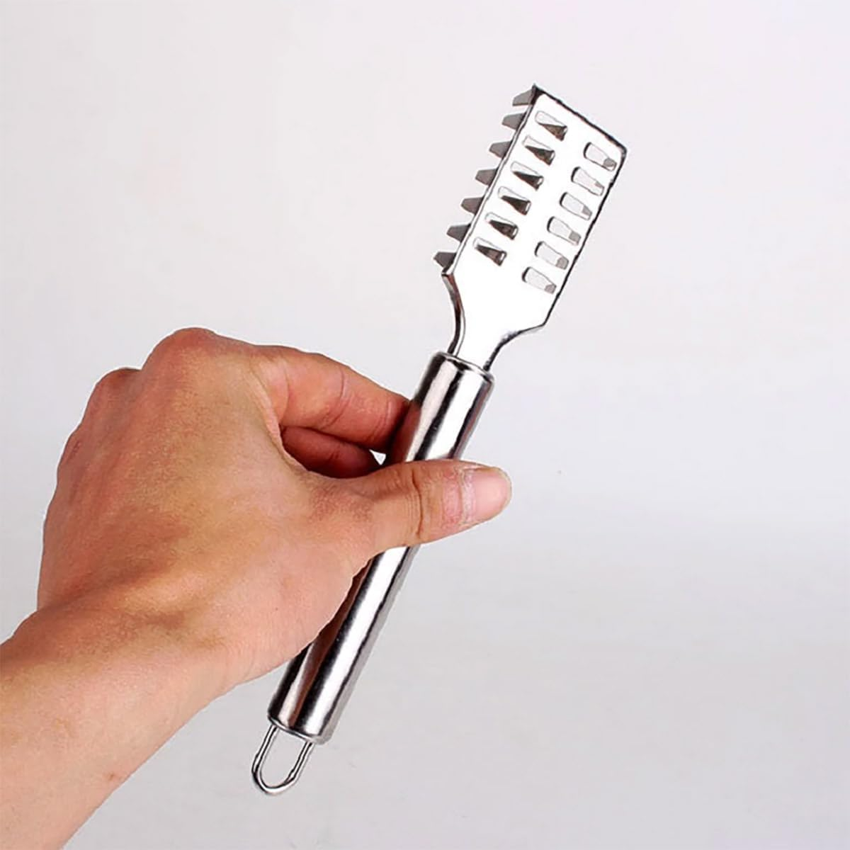 AIMALL Stainless Steel Fish Scaler, 7.68-Inch Scale Remover with Ergonomic Handle for Efficient Fish Skin Peeling image number 5