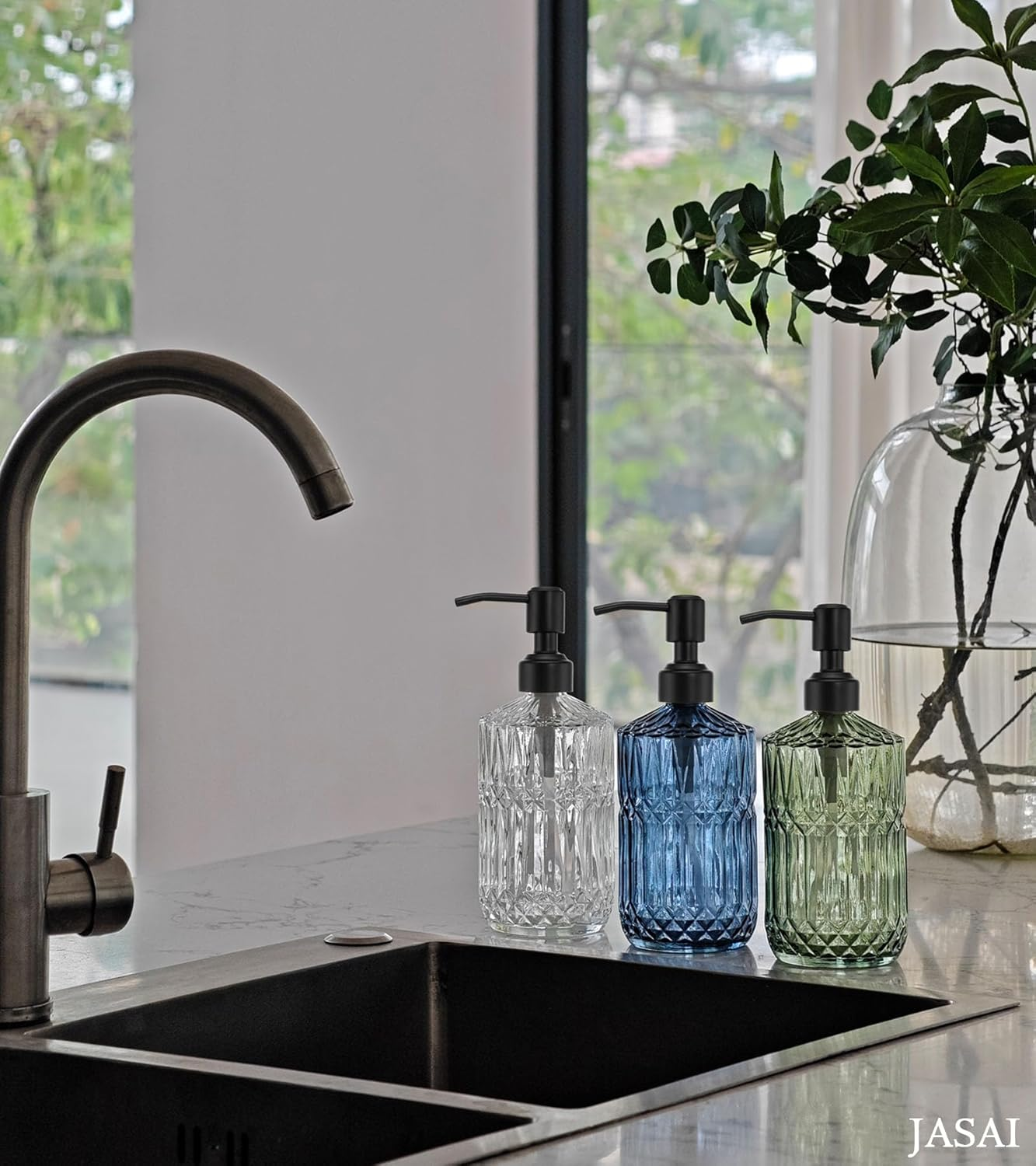 JASAI 18Oz Green Soap Dispenser with Black Rust Proof Pump, Refillable Kitchen Soap Dispenser with Thick Glass, Soap Dispenser Bathroom for Hand Soap, Dish Soap, Lotion, Body Wash. image number 5