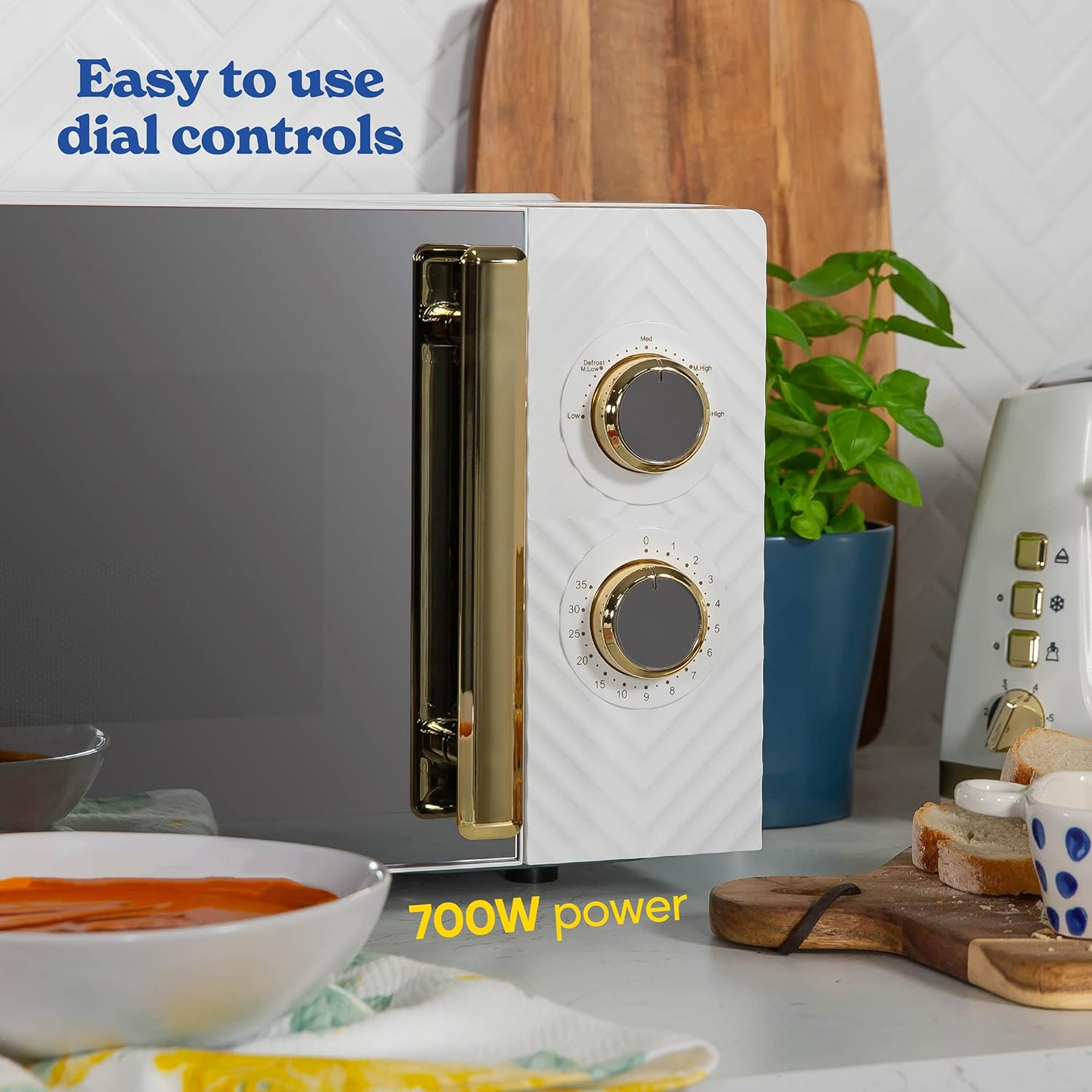 Russell Hobbs 17 Litre 700W White Solo Manual Microwave with Groove Design, 5 Power Levels, Integrated Timer and Defrost Function, Easy Clean RHMM723 - Black image number 6