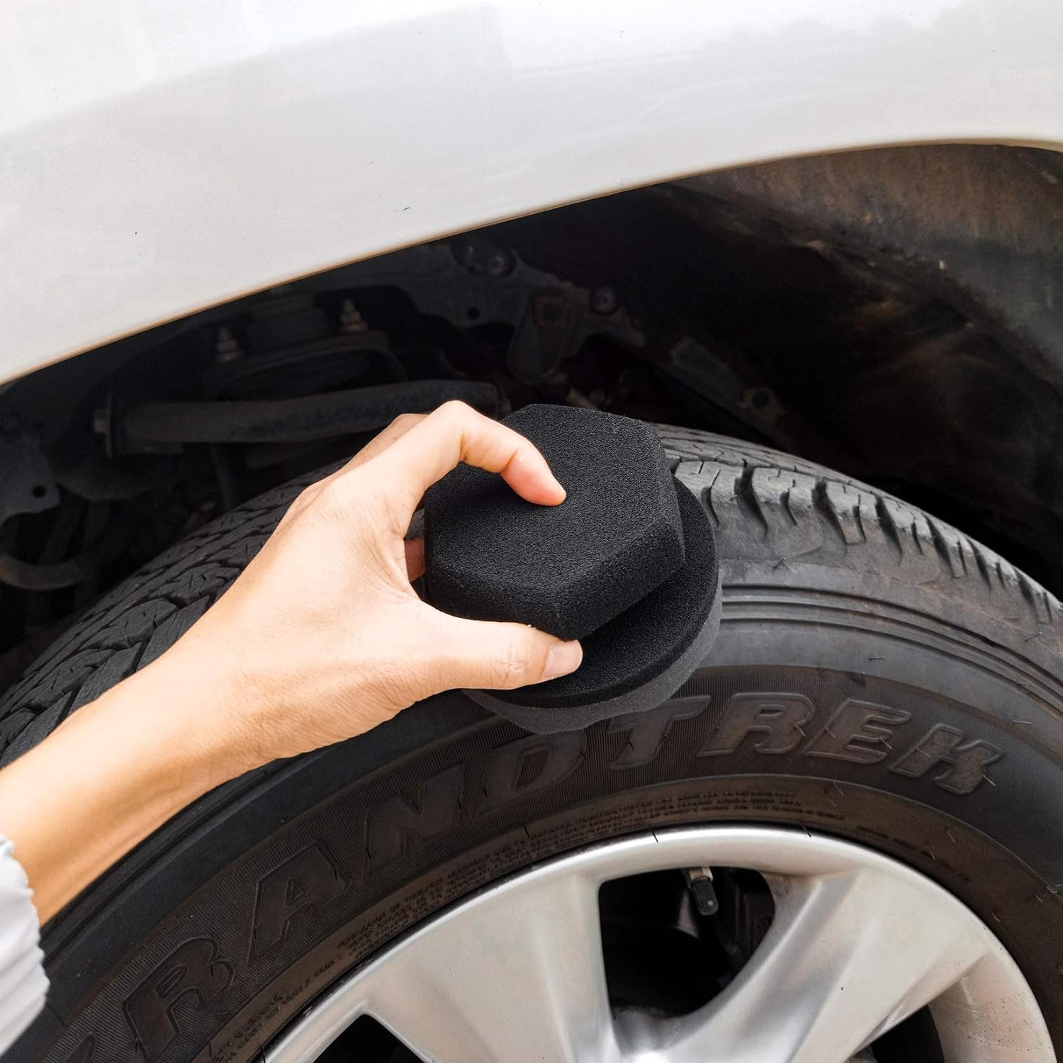 3 Pack Large Tire Dressing Applicator Pad, Durable and Reusable Hex-Grip Tire Detailing Tool for Applying Tire Shine image number 5