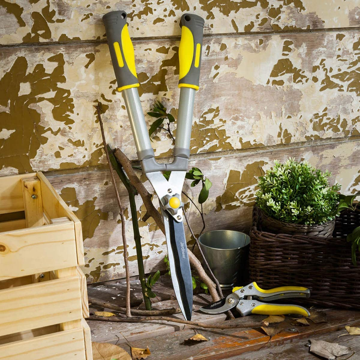 Jardineer 2Pcs Professional Garden Shears &ndash; 23.6'' Heavy Duty Hedge Shears & 8.3'' Cut Easy Hand Pruner, Sharp Blades Ergonomic Handle Hedge Trimmers, 1 Year Warranty image number 2