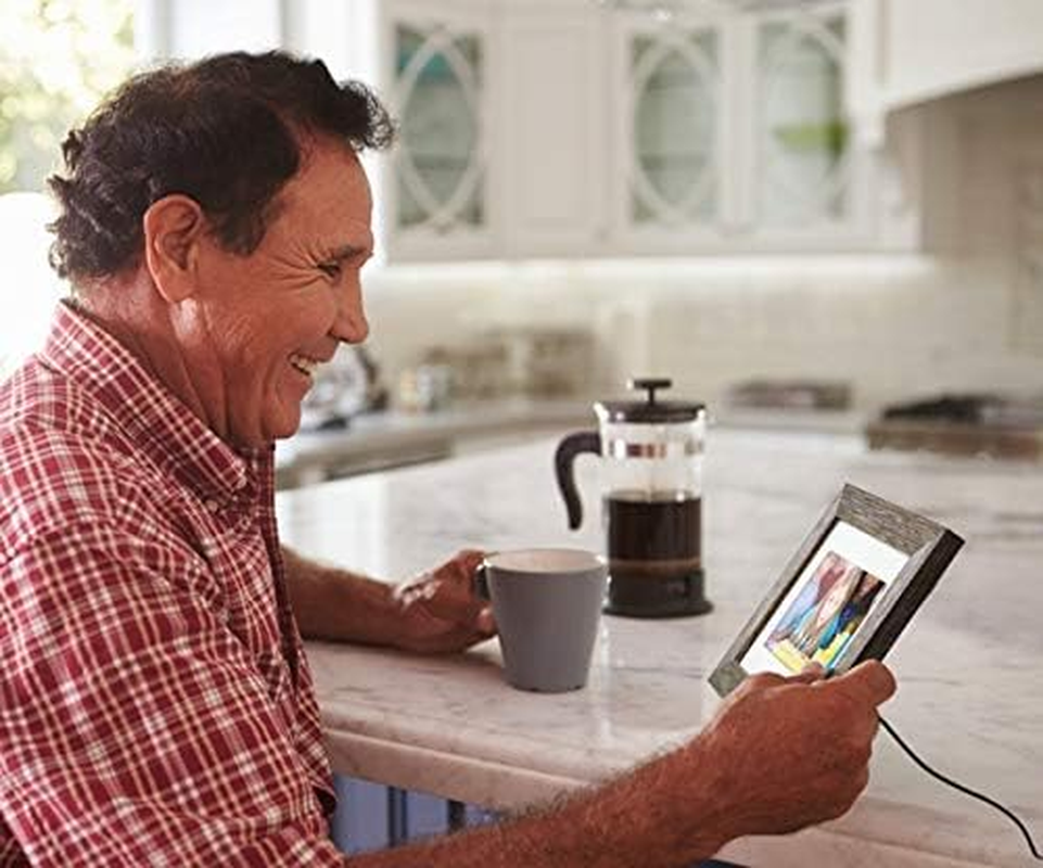 Aluratek 7" Distressed Wood Digital Photo Frame, Auto Slideshow Feature, USB/SD/SDHC Supported, Built-In Clock & Calendar, Easy Setup, Non-Wifi image number 1