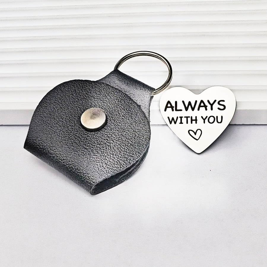 Long Distance Relationship Friendship Gifts for Women Men Heart Pocket Hug Token for Family Christmas Birthday Gifts for Couple Friends Hug Tokens Keepsake PU Leather Keychain - A Little Pocket Hug For When image number 4