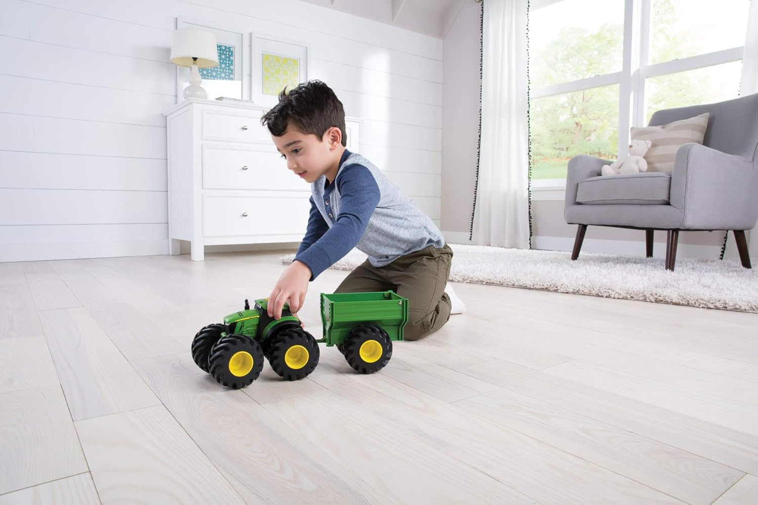 John Deere Monster Treads Tractor with Wagon & Lights and Sounds, Green (46260) image number 3