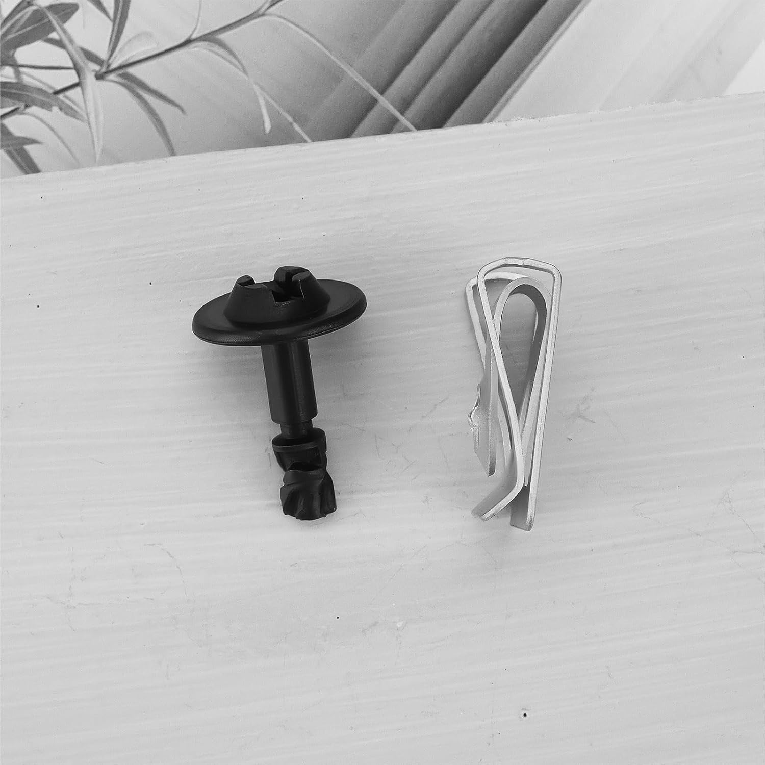 10 Sets Car Engine Cover U Nut with Screw Fasteners Replacement Part 8K0805121 8K0805922A Compatible with Audi Compatible with VW image number 4