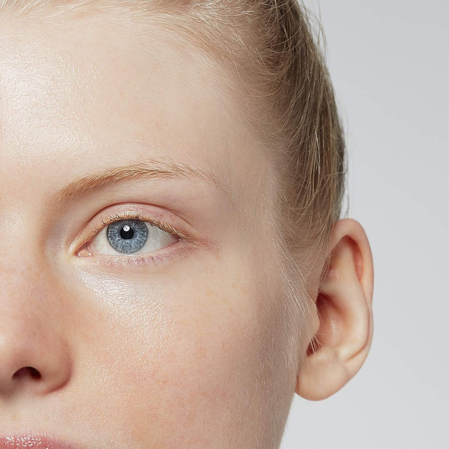 L'Or&eacute;al Paris C'Est Magic BB Cream 02 Light (Pack of 2) image number 3