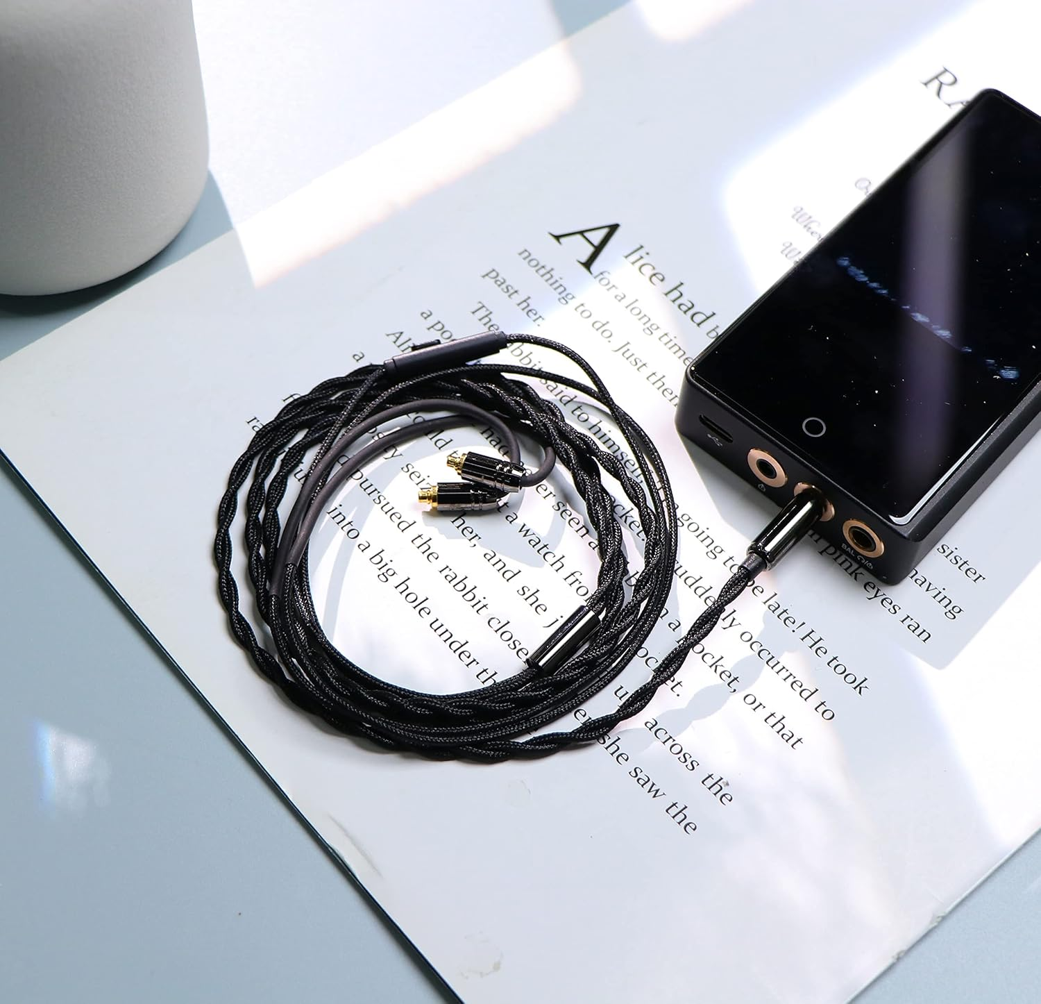 Linsoul Tripowin Zombur 4N High Purity OFC Oxygen Free Cable Hifi IEM Cable with Microphone, Cotton Yarn Outer Layer for Audiophile Replacement Cable (With Mic, 3.5, MMCX) image number 4