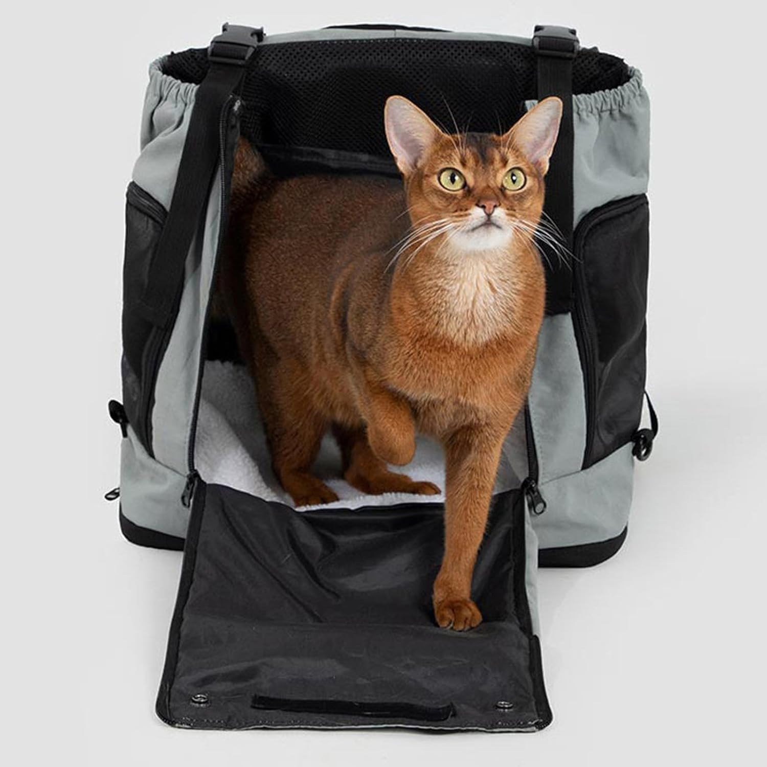 LIFEBEA Ergonomic Pet Carrier Backpack - Ventilated & Secure Front/Back Cat & Small Dog Carrier (Up to 7Kg) - Airline Approved Travel Bag with Escape-Proof Leash & Storage (Gray) image number 2