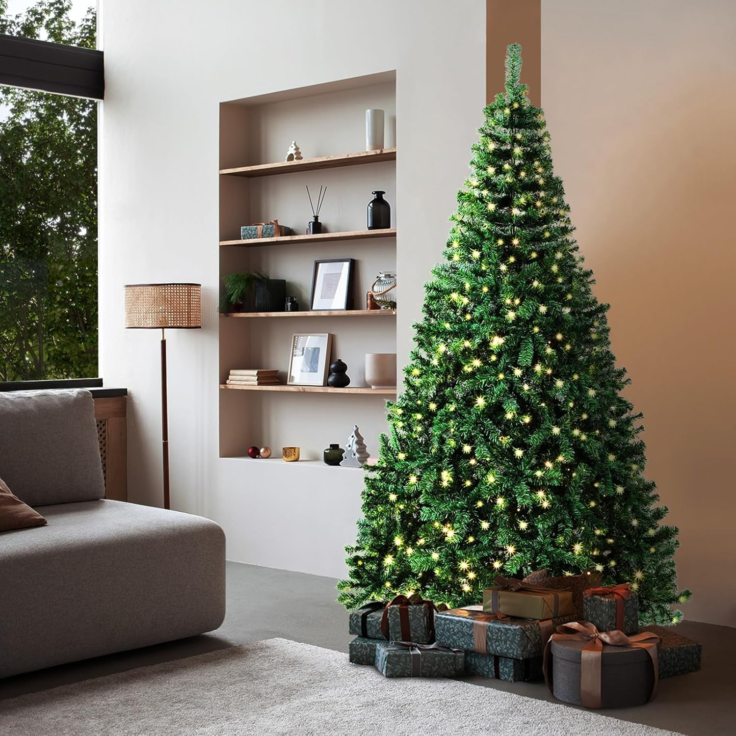 Tinseltown LED Christmas Tree with 1050 Tips 2.1M/7Ft Xmas Trees Home Christmas Decoration Green image number 4