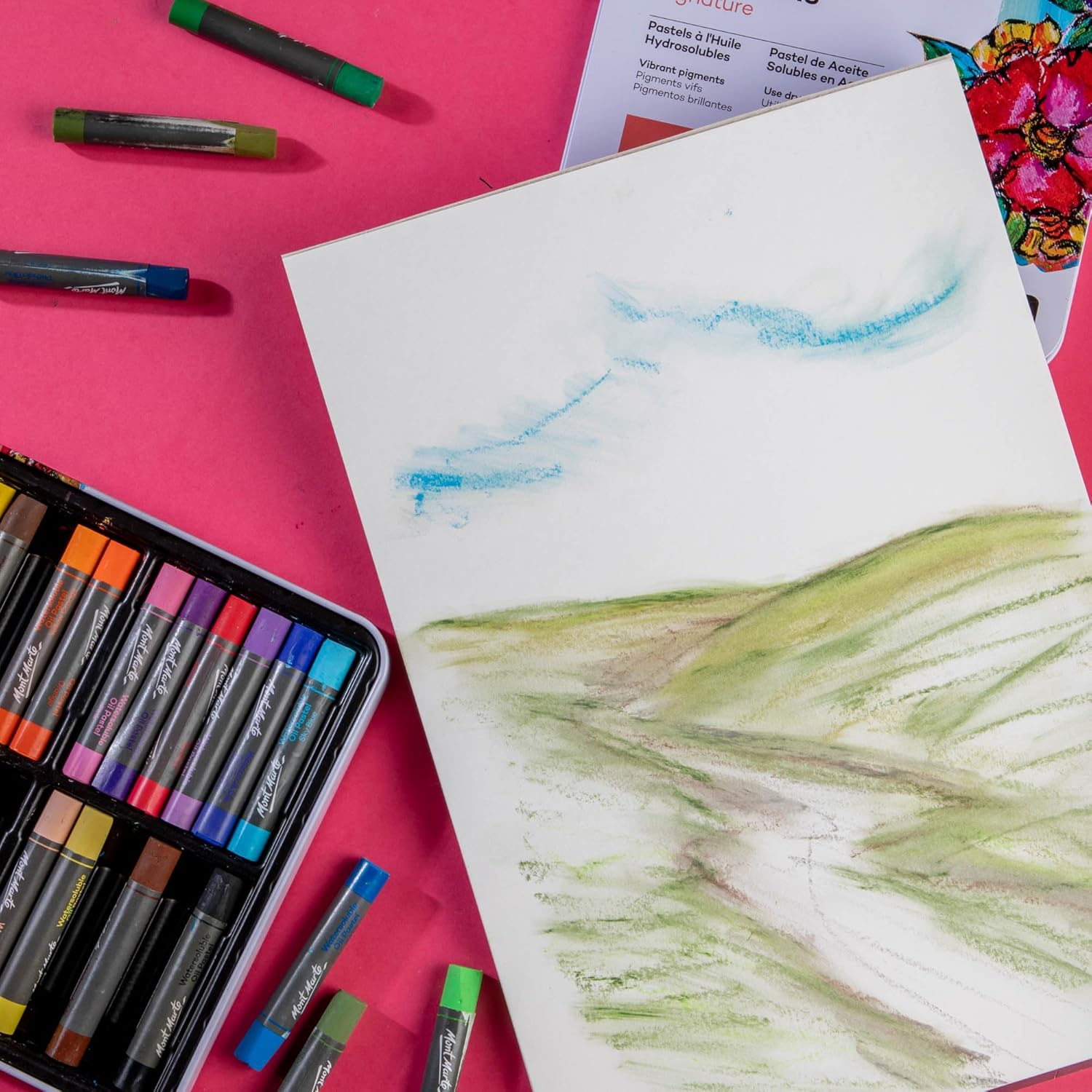 Mont Marte Mixed Media Pad Premium 300Gsm A4 15 Sheets Acid Free Art Pad with Fine Tooth Paper for Multi-Media Use, Ideal for Pencils, Oil Pastels, Markers, Pens, Watercolour and Acrylic Paint image number 2