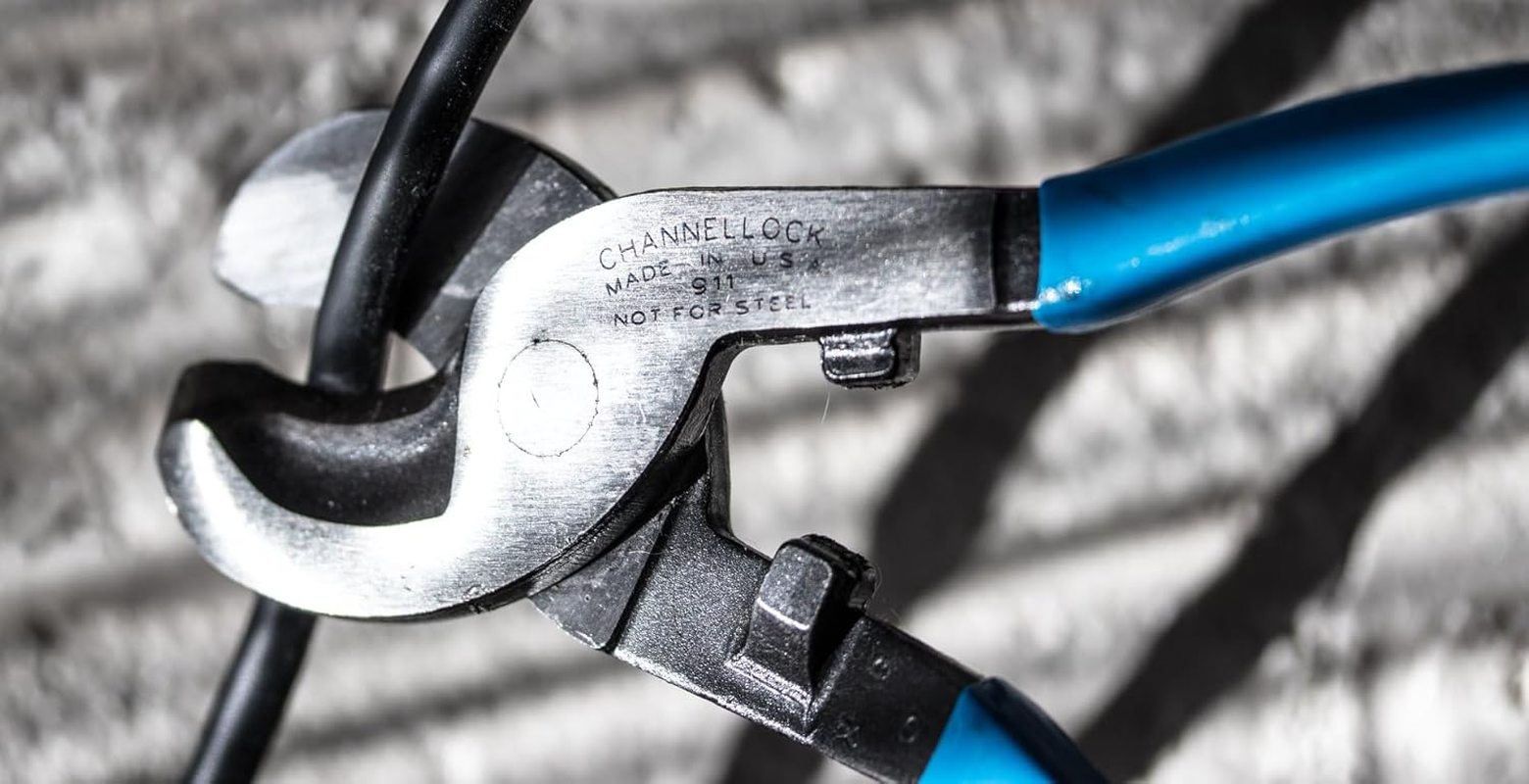 Channellock 911 9.5-Inch Cable Cutter | Ideal for Cutting Coaxial Cable, Aluminum and Copper Cabling | Pliers Forged from High Alloy Steel | Made in the USA image number 4
