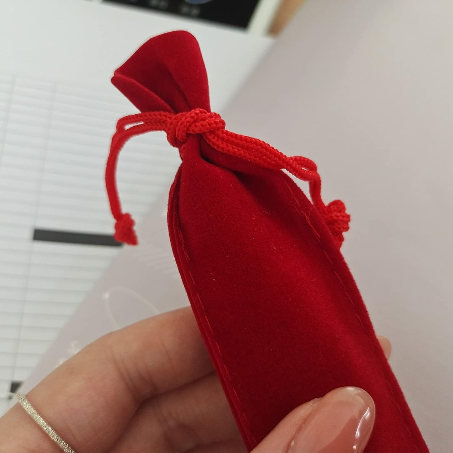 Xiaaofea 20 Pieces Velvet Drawstring Pen and Pencil Pouches Bag, Rope Closure Pencil Case for School Office Home Supplies Organizer Storage