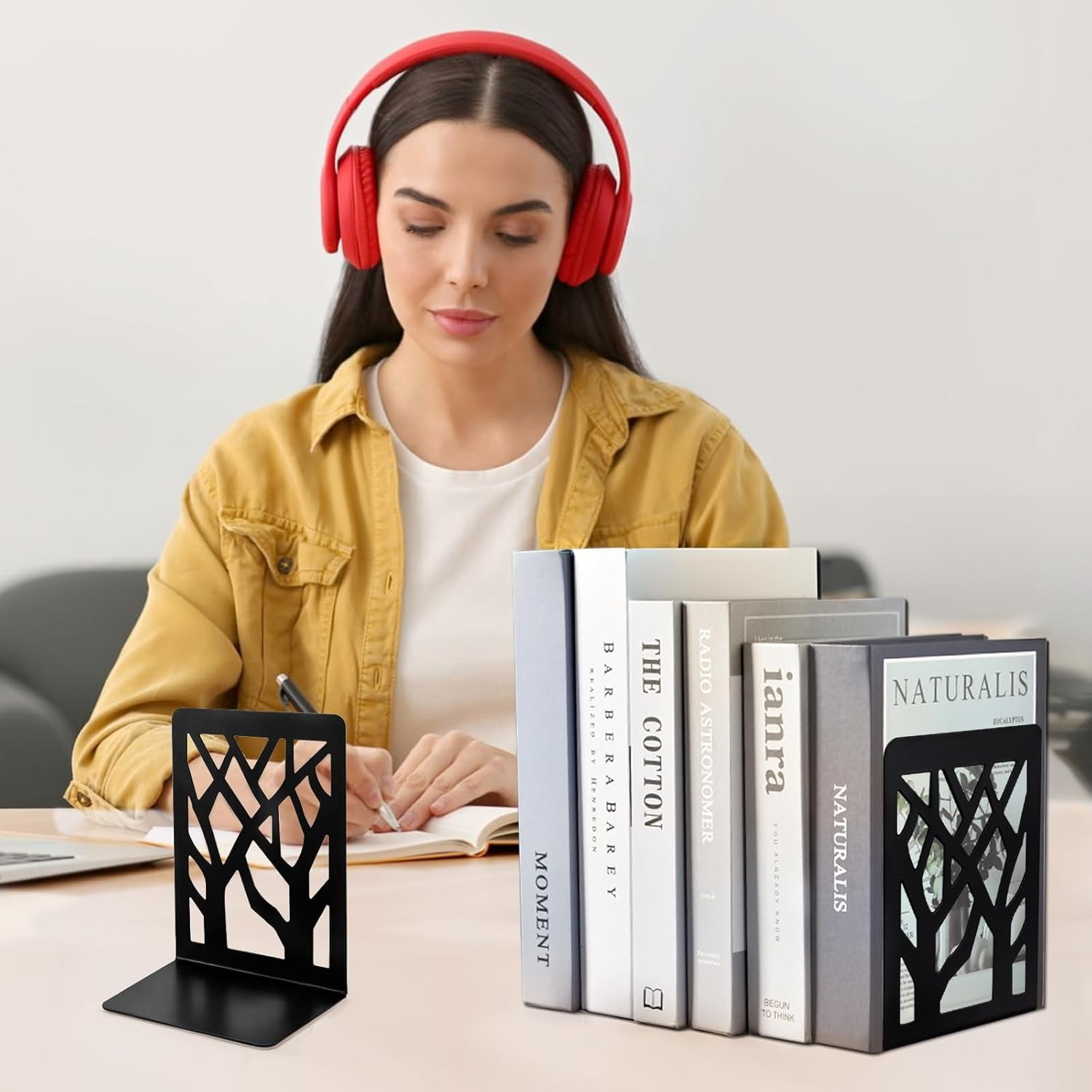 DARUITE Book Ends for Shelves Bookends Metal Book End Decorative Bookend Book Stopper Book-Ends Book Holders for School Home Office Library Black 1 Pairs 120 X 90 X 165 Mm