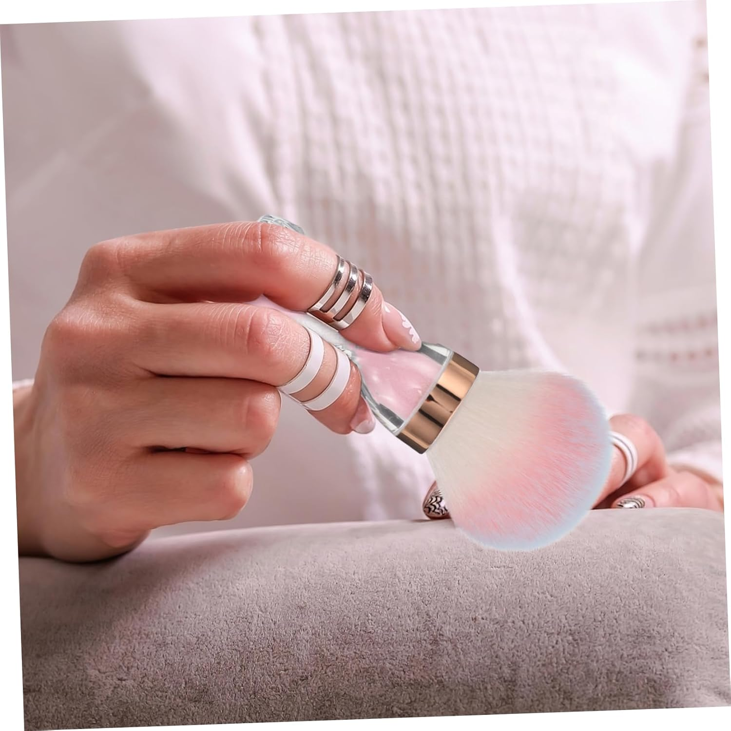 FOYTOKI Professional Nail Brush Cleaner Makeup Scrub Brush for Nail Art Barber Tools