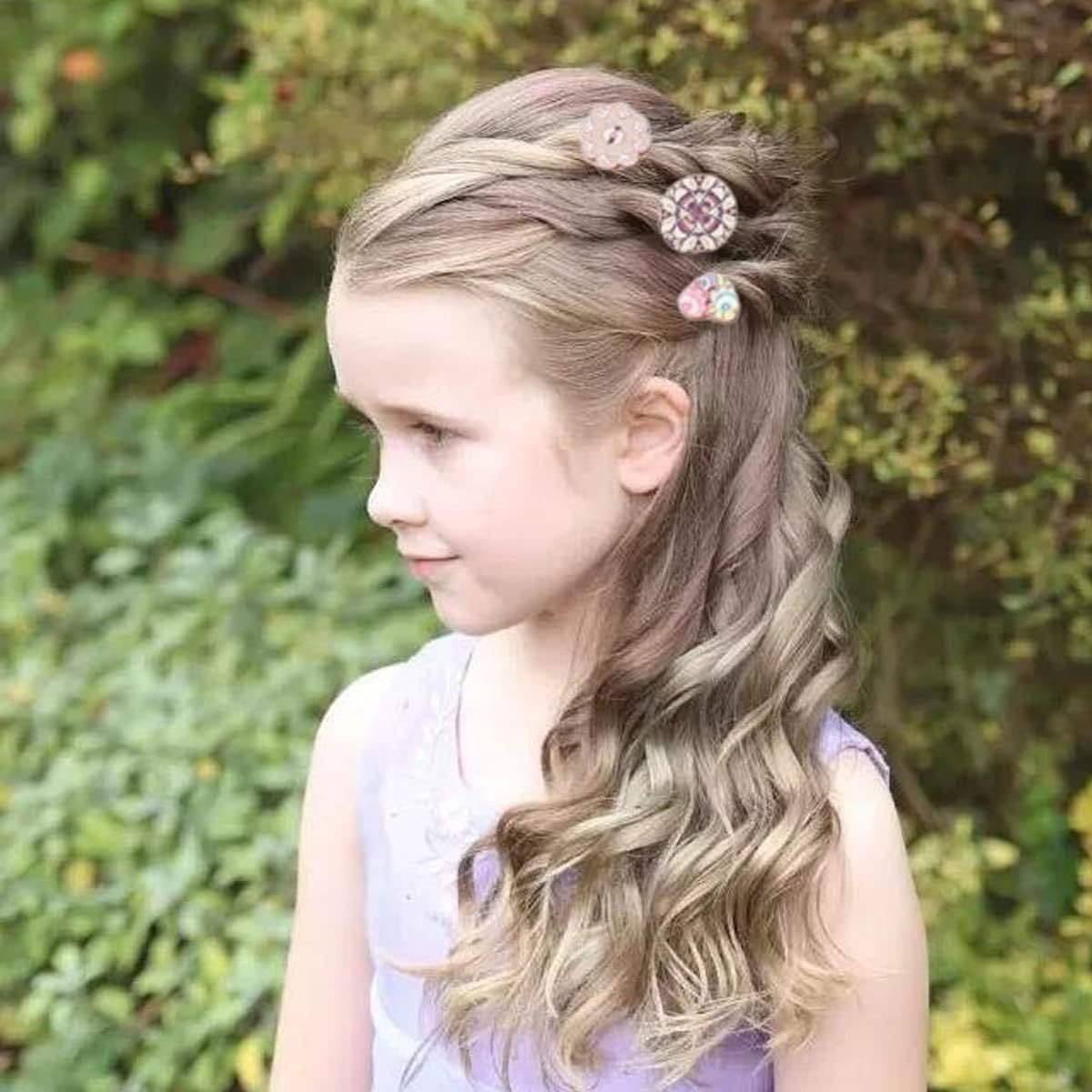 Wepetyo 200 Pcs Cute Cartoon Wooden Buttons,Wooden Leaf Buttons Assorted Design 2 Holes Mixed Animal/Flowers/Trees/Wood Button for Sewing Crafts DIY Decoration and Clothing