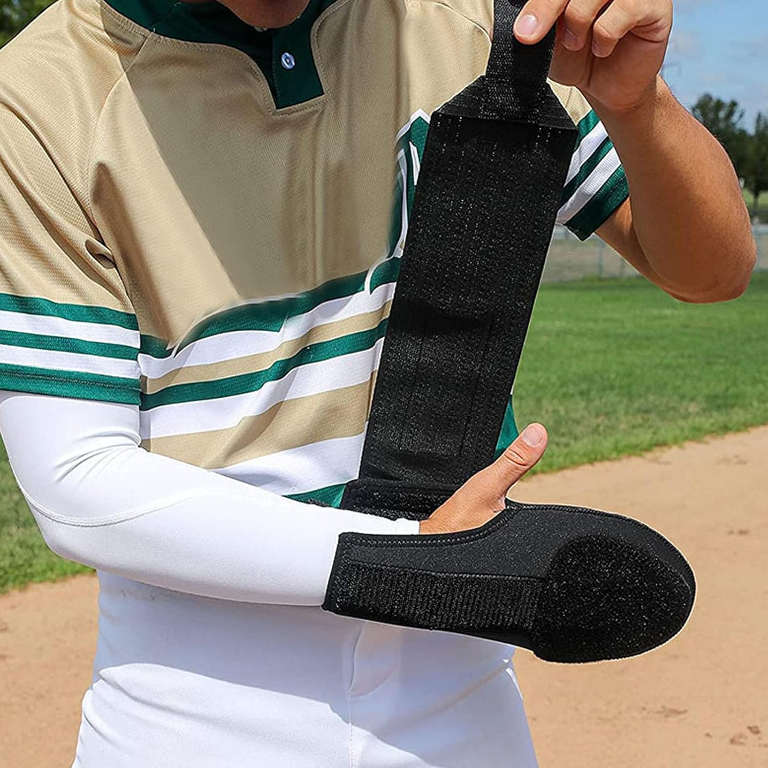 Sliding Mitt, Baseball Sliding Mitt for Right Hand, Youth and Adult Size, Baseball Softball Sliding Glove for Hand Protection, Softball Sliding Guard with Elastic Compression Strap image number 4